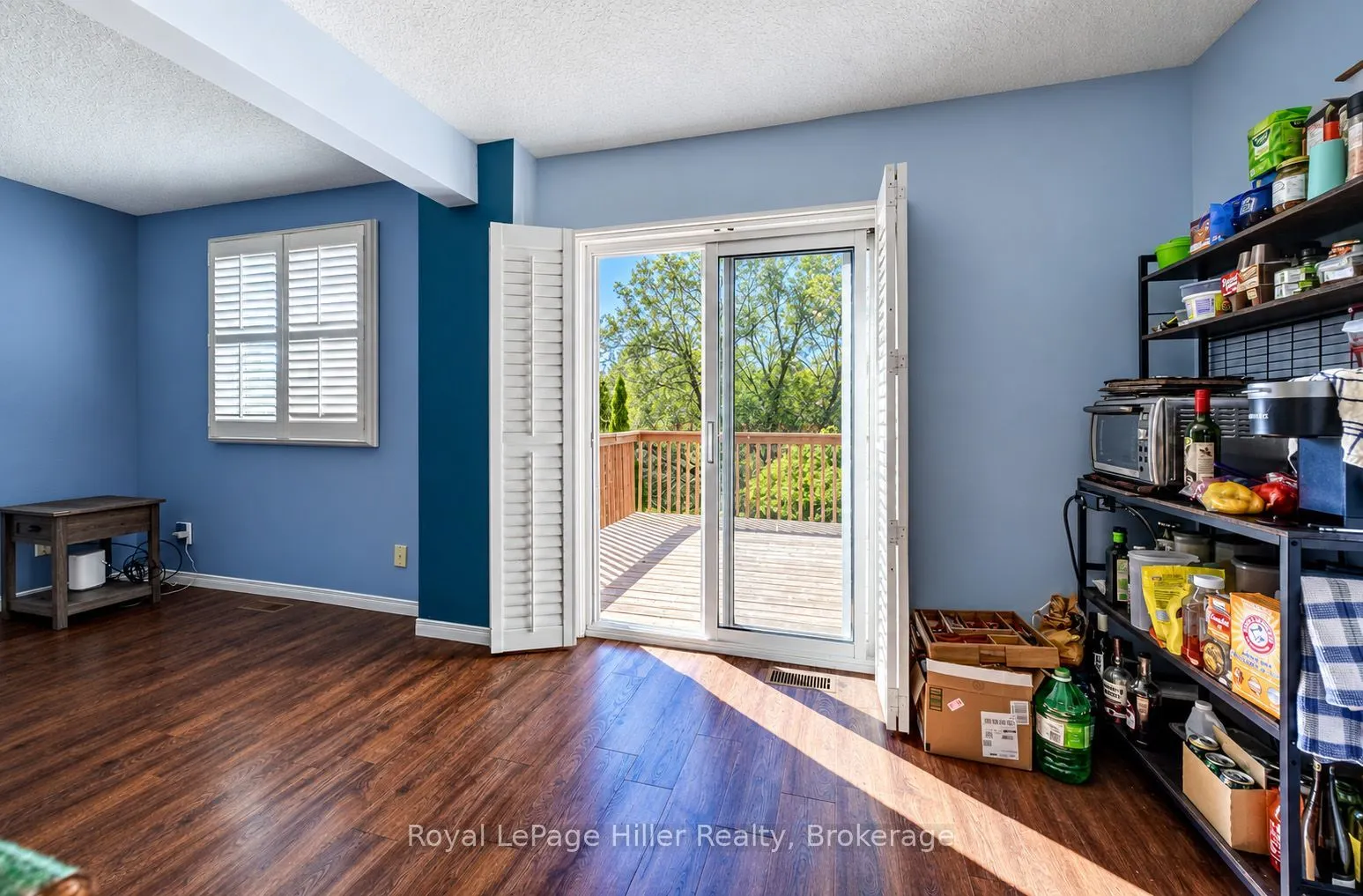 162 Athlone Crescent