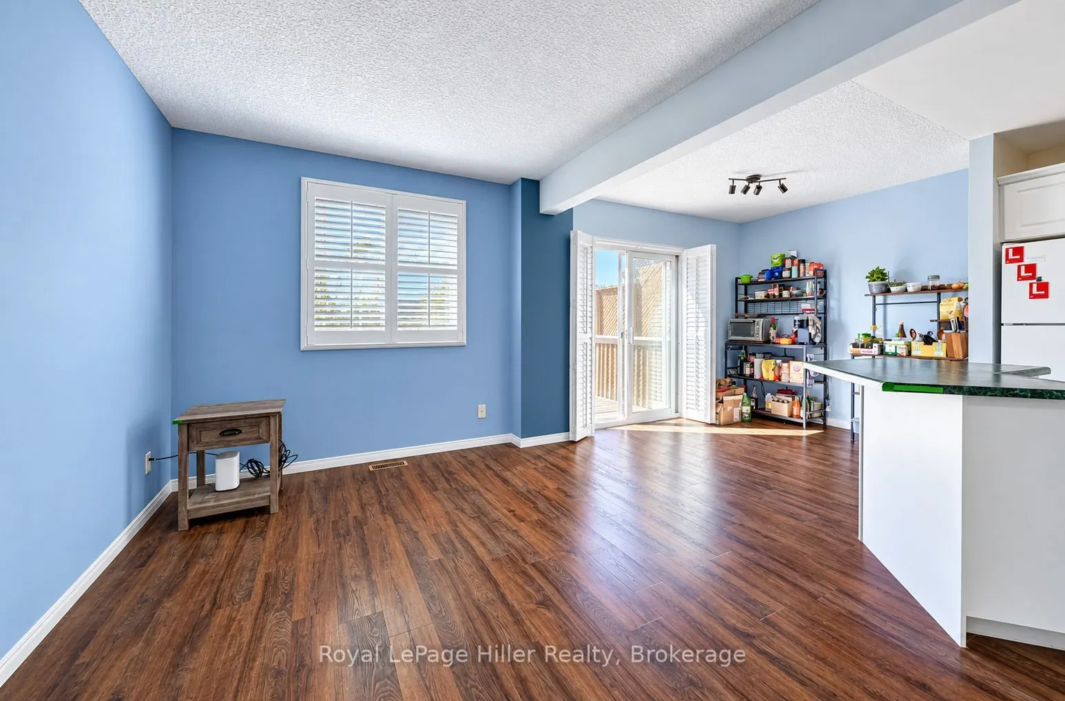 162 Athlone Crescent