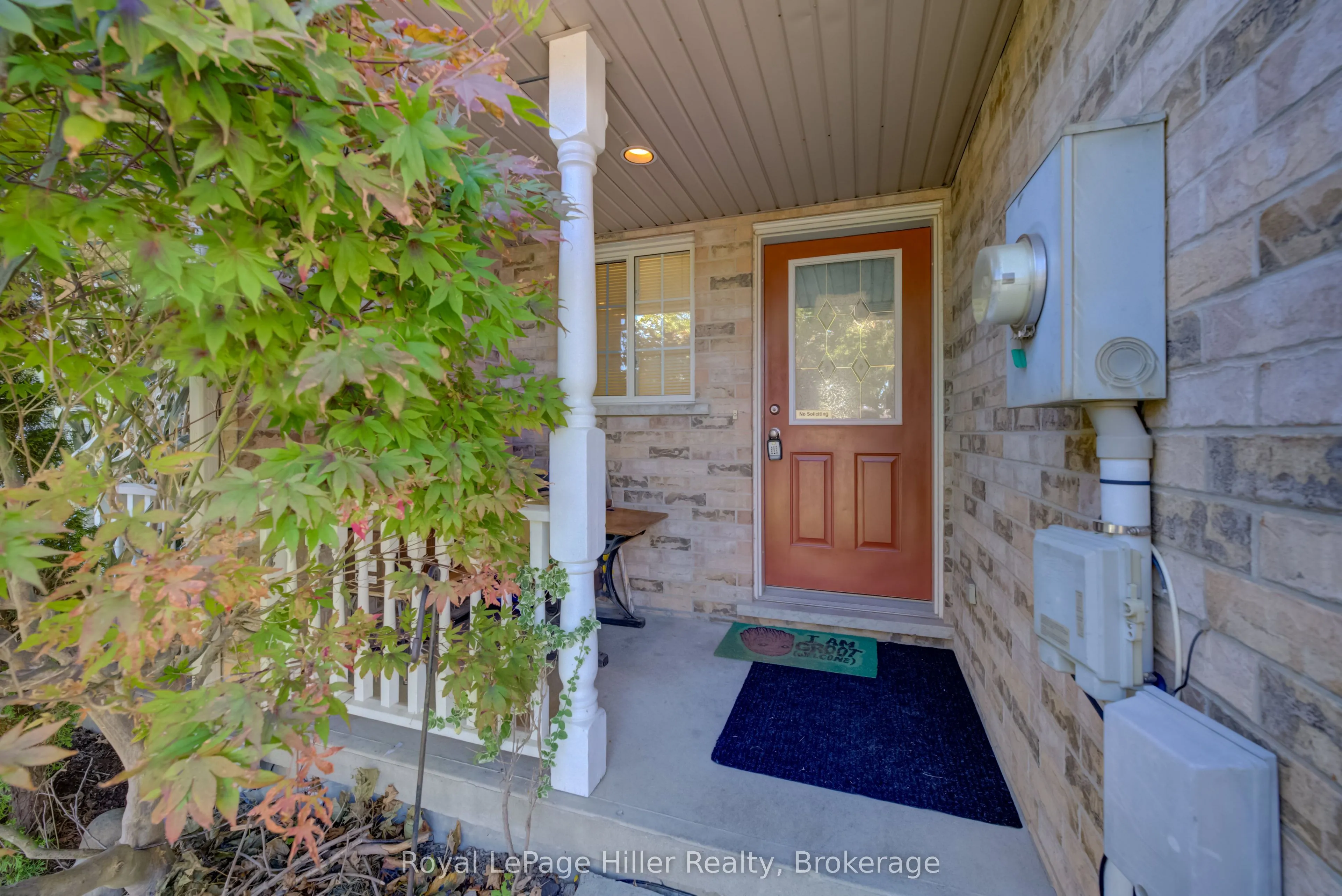 162 Athlone Crescent