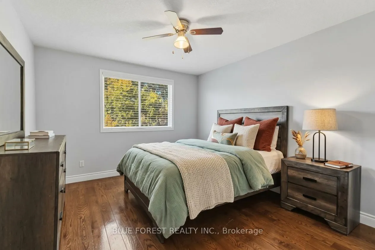 763 Redoak Place