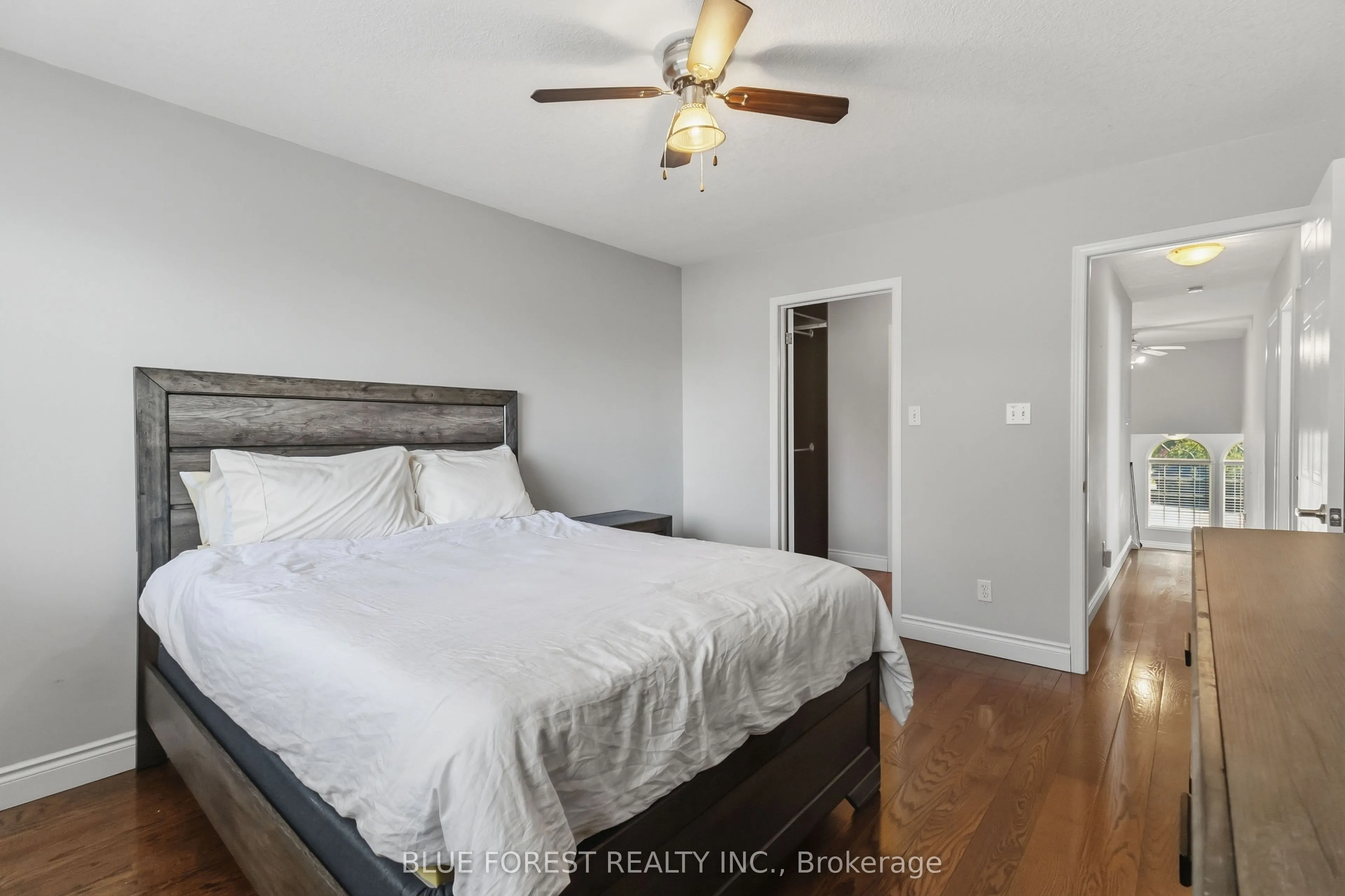 763 Redoak Place