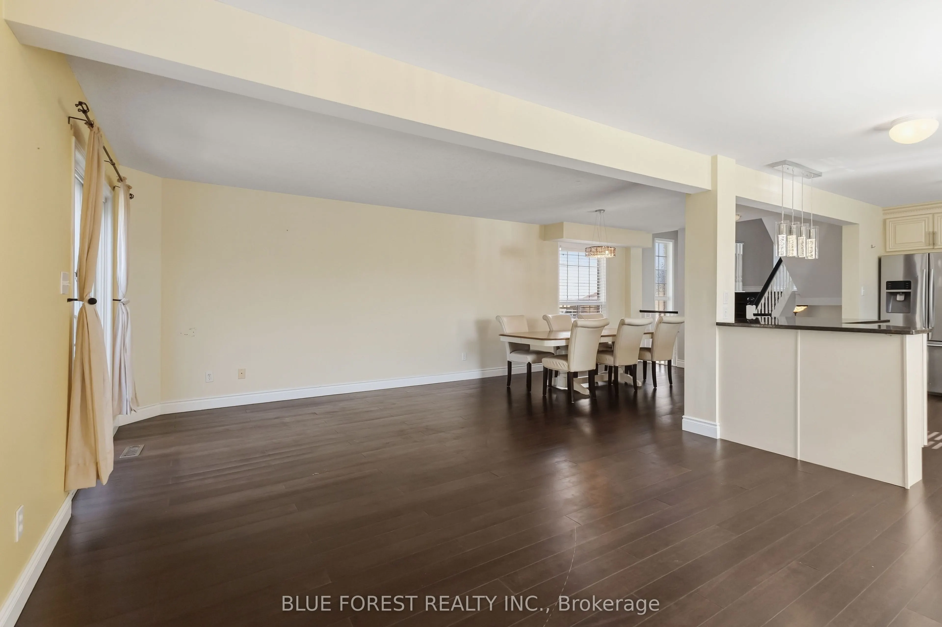 763 Redoak Place