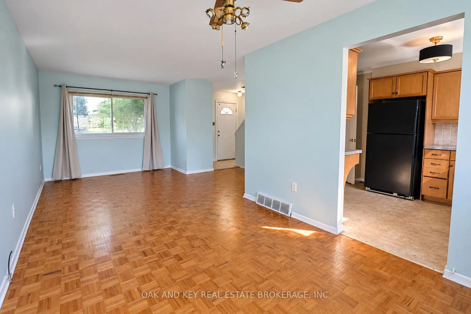 825 DUNDALK Drive #40