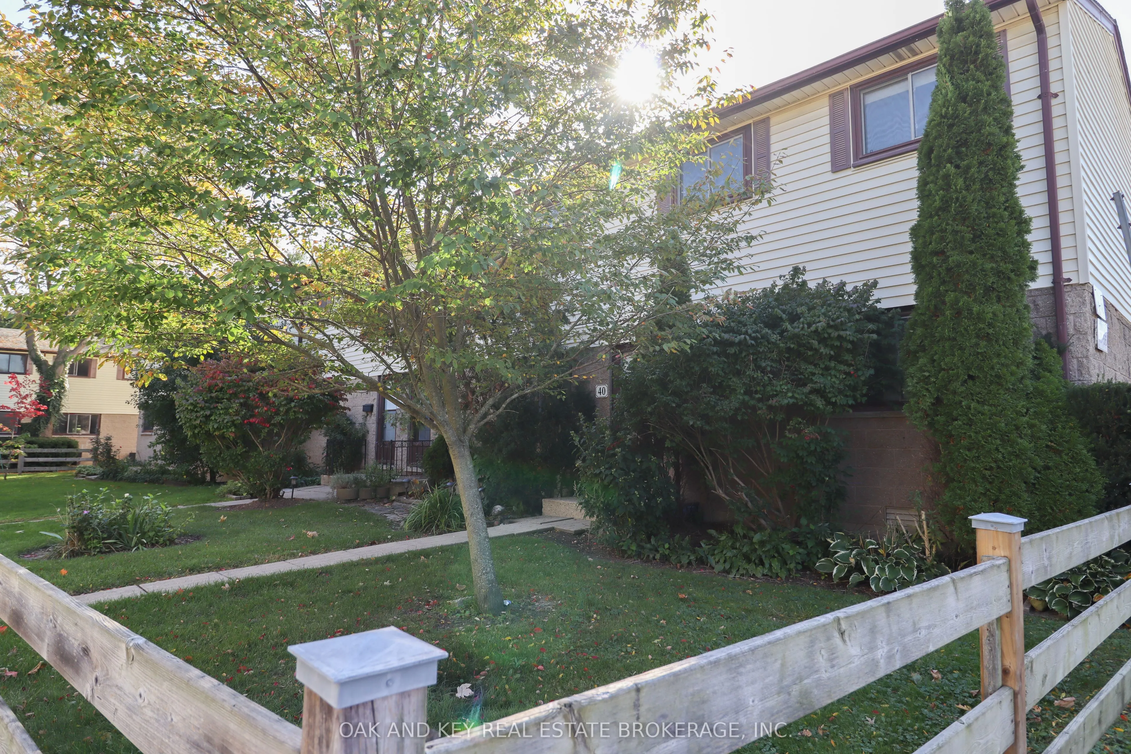 825 DUNDALK Drive #40