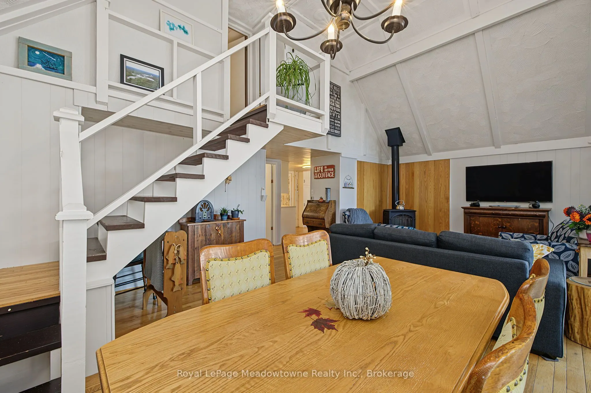 6 Channelview Road