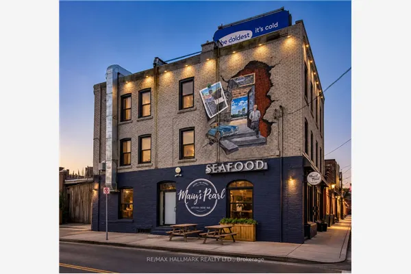 340-342 Barton Street E