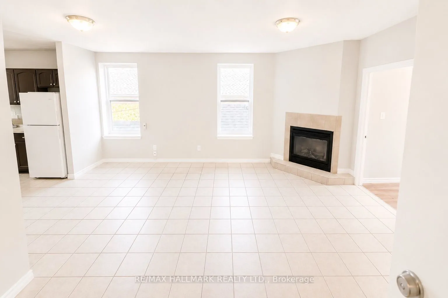 340-342 Barton Street E