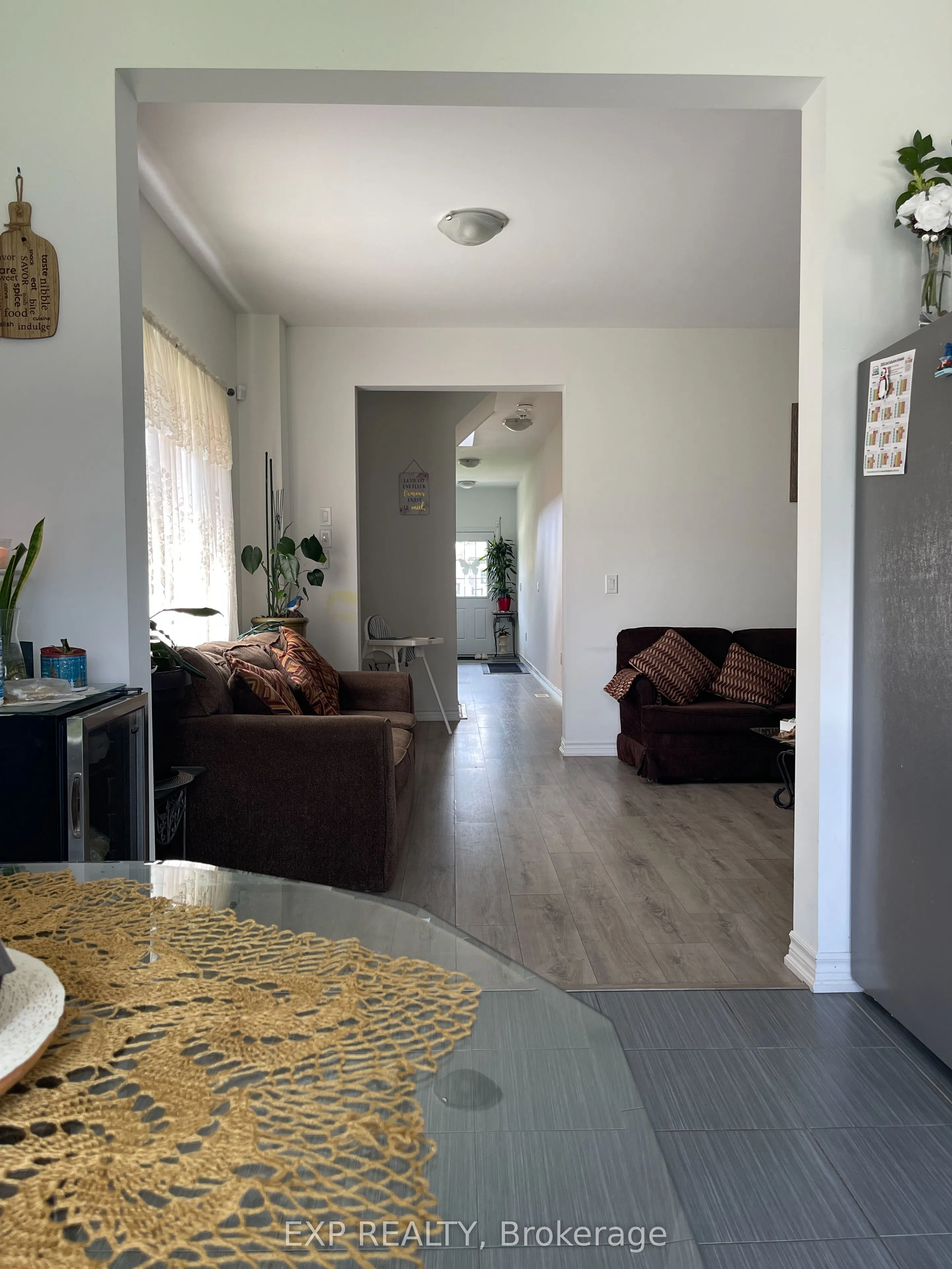 230 Ridley Crescent
