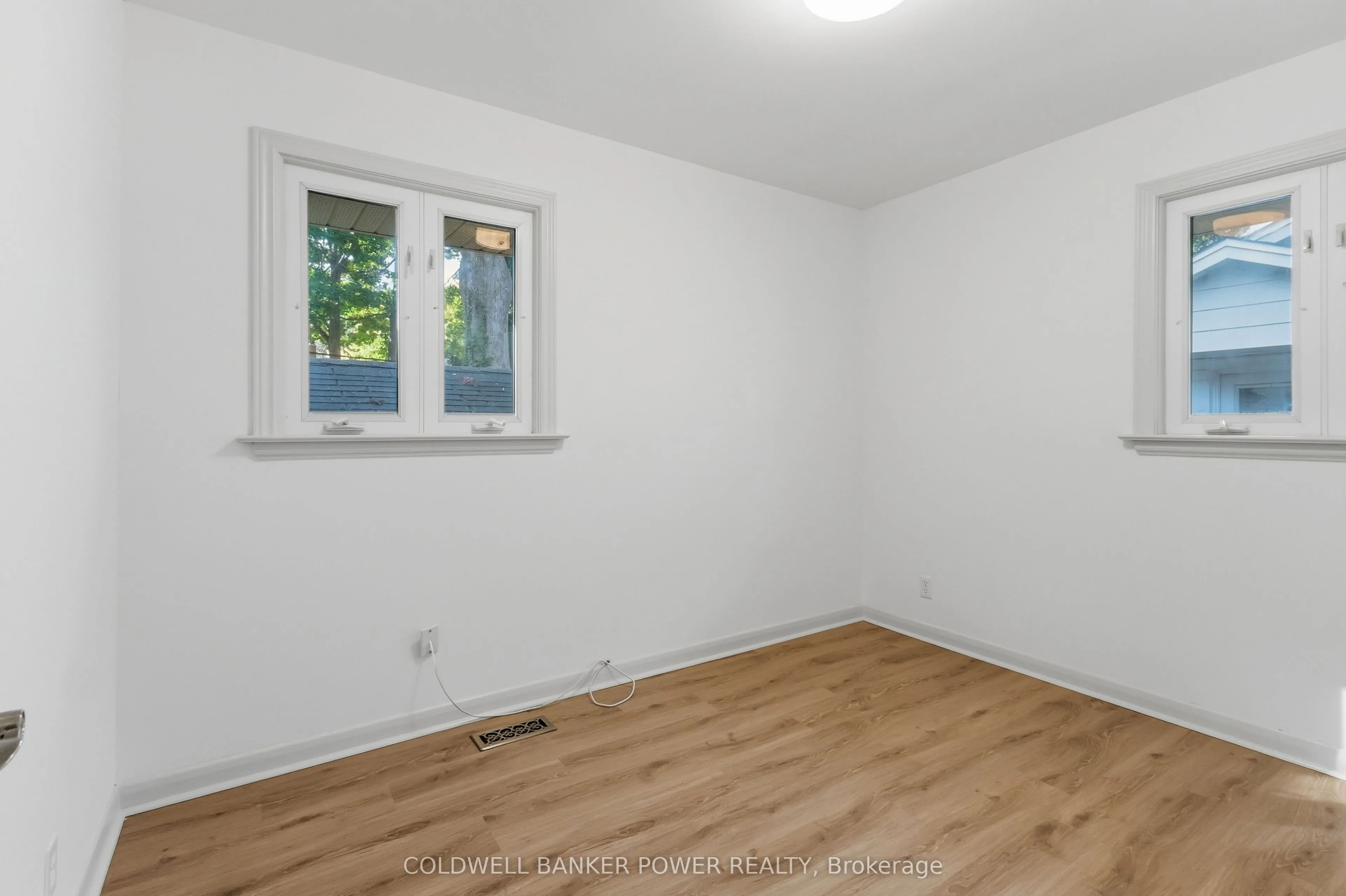 1362 Collingwood Avenue