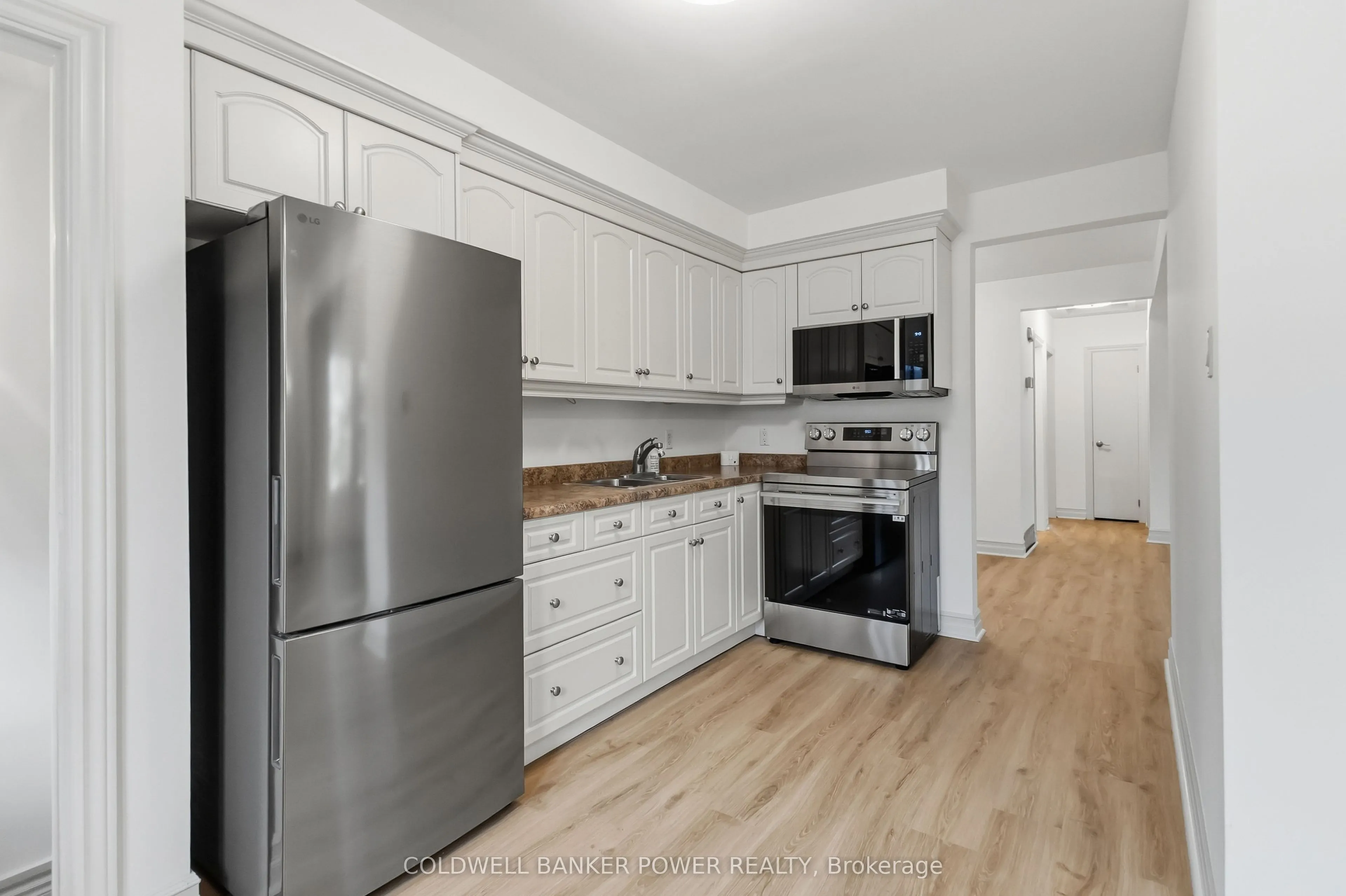 1362 Collingwood Avenue