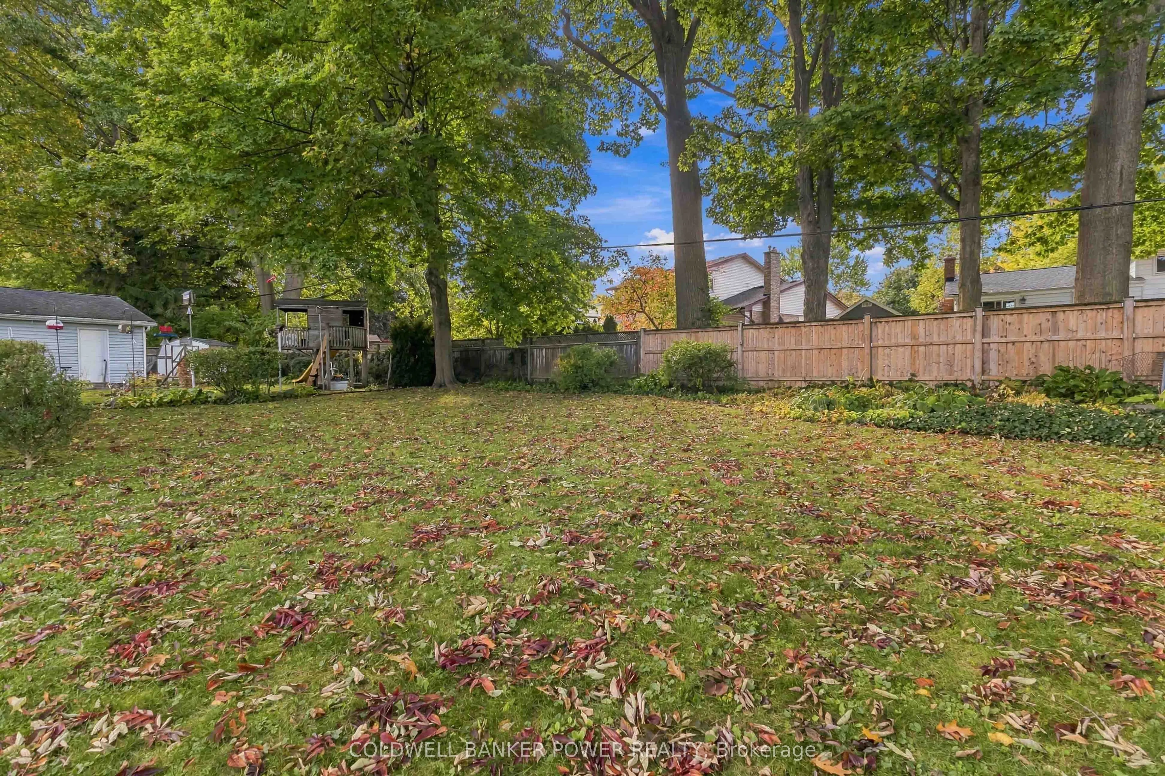 1362 Collingwood Avenue