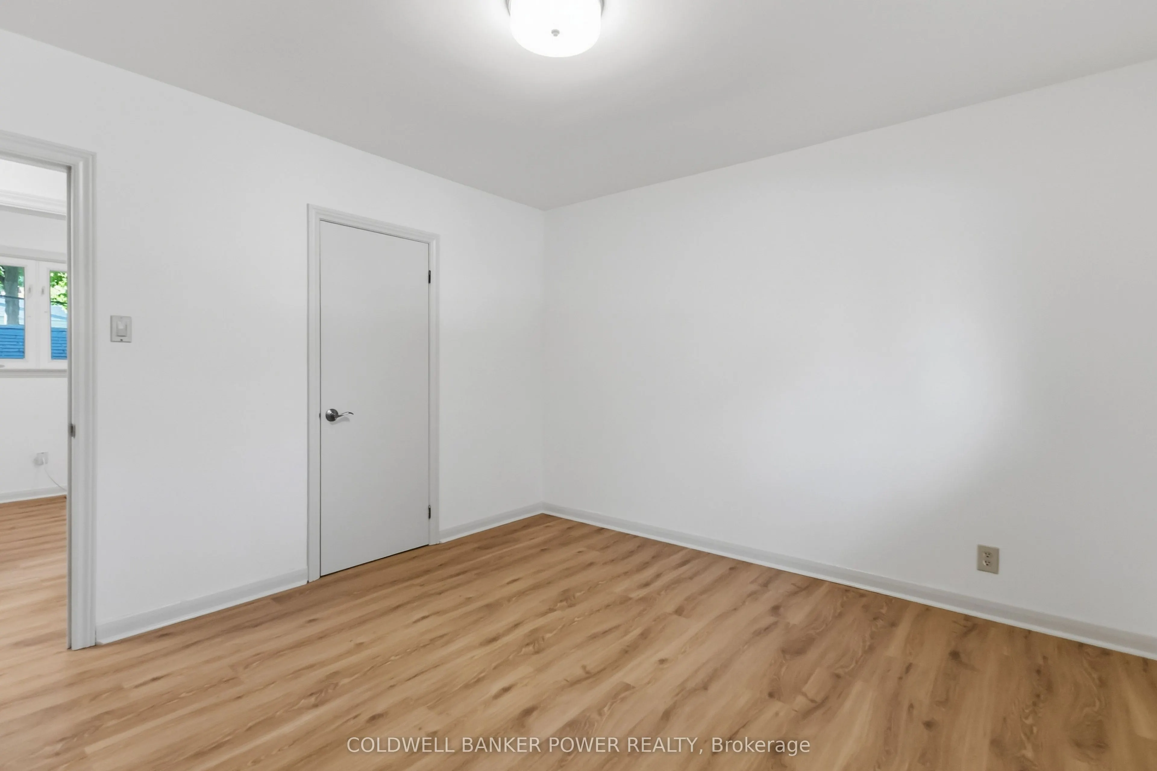 1362 Collingwood Avenue