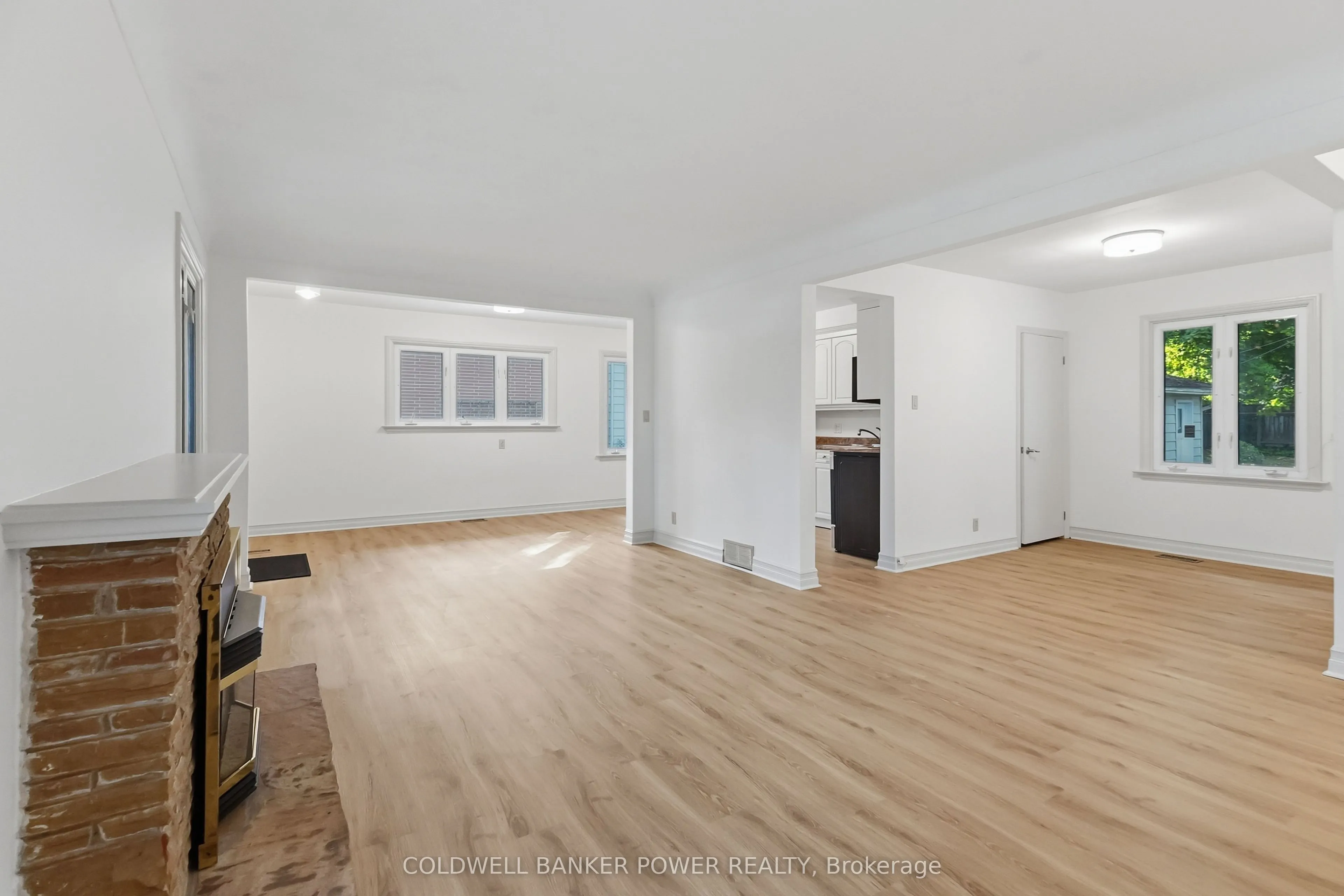 1362 Collingwood Avenue