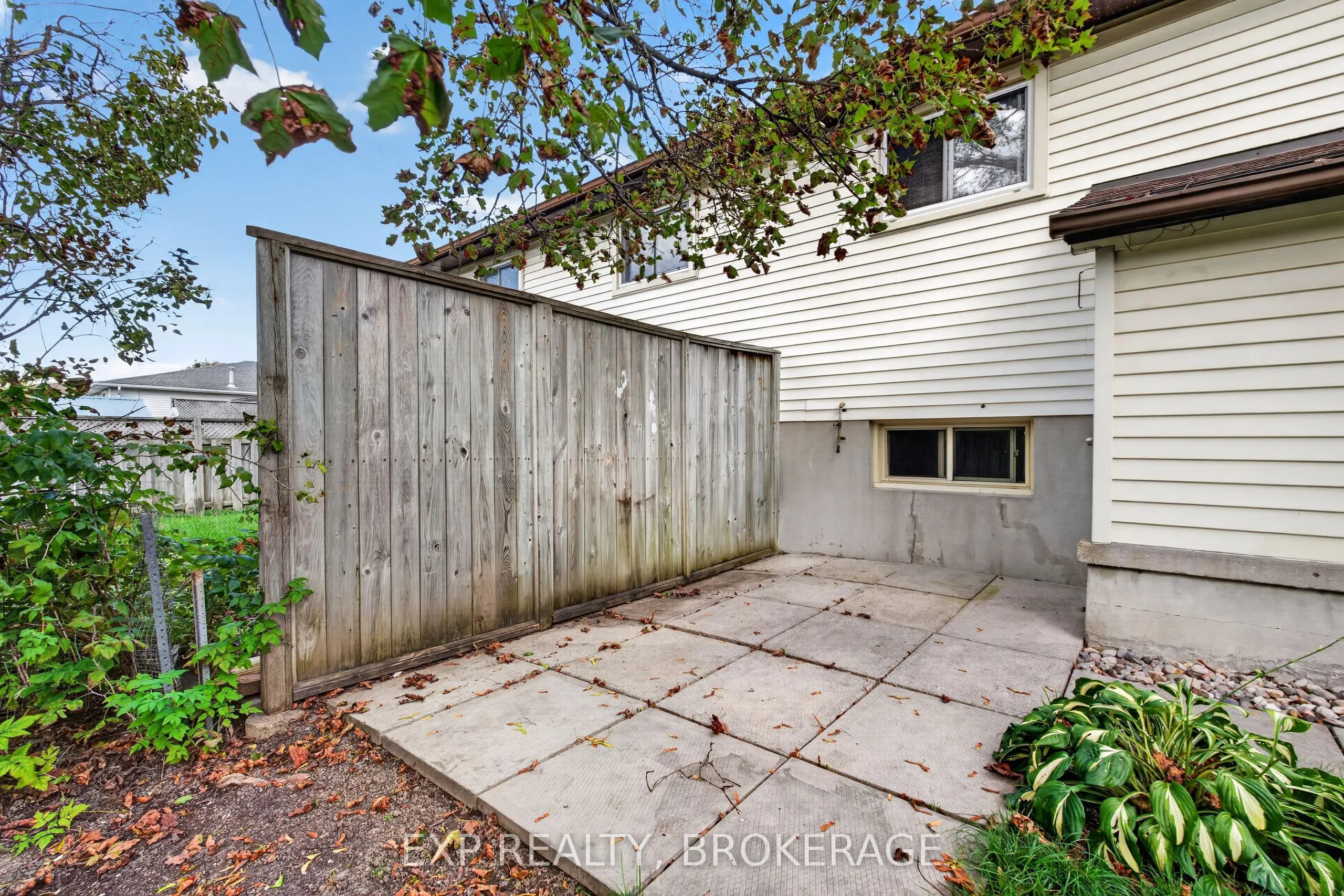 585 Gavin Court