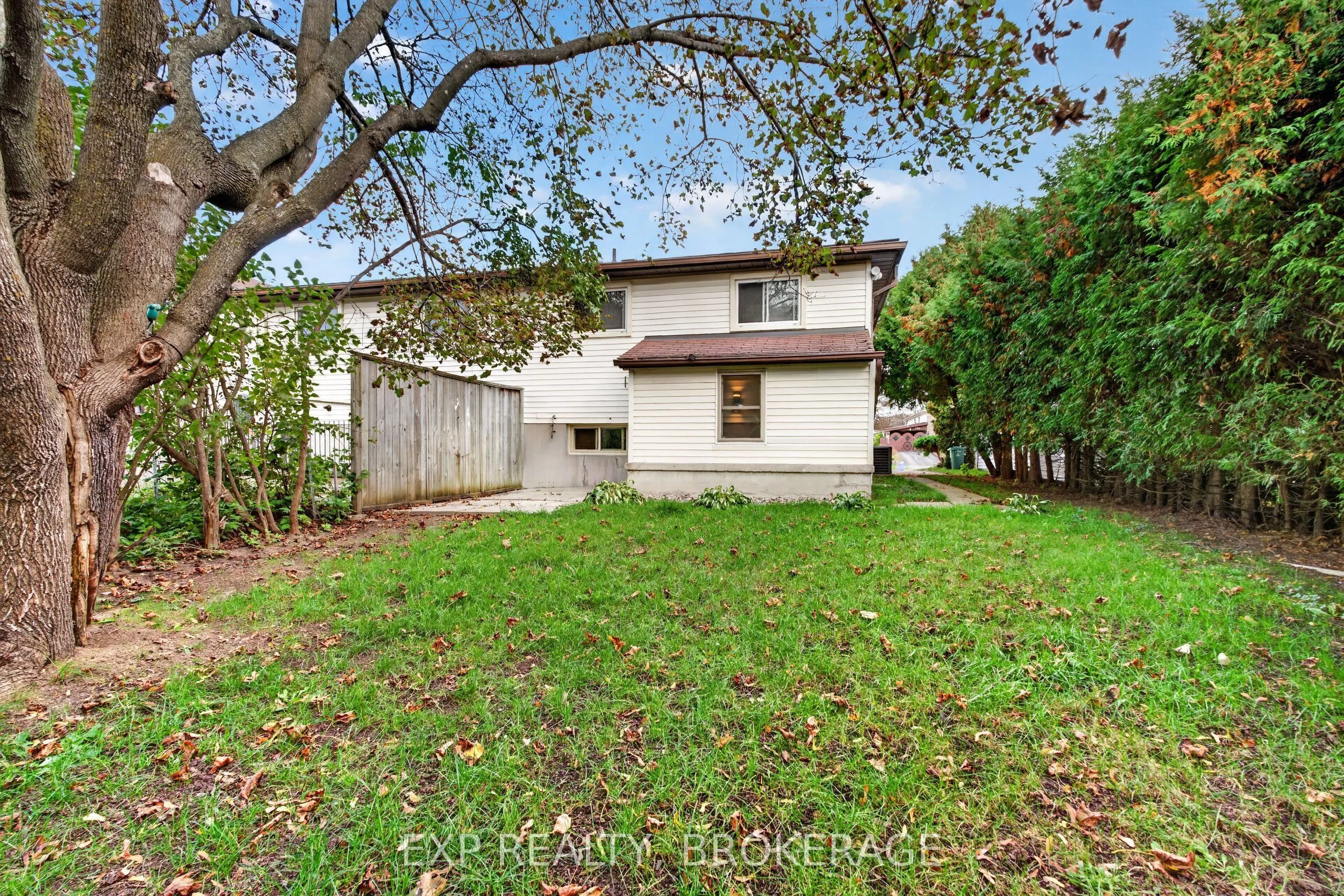 585 Gavin Court