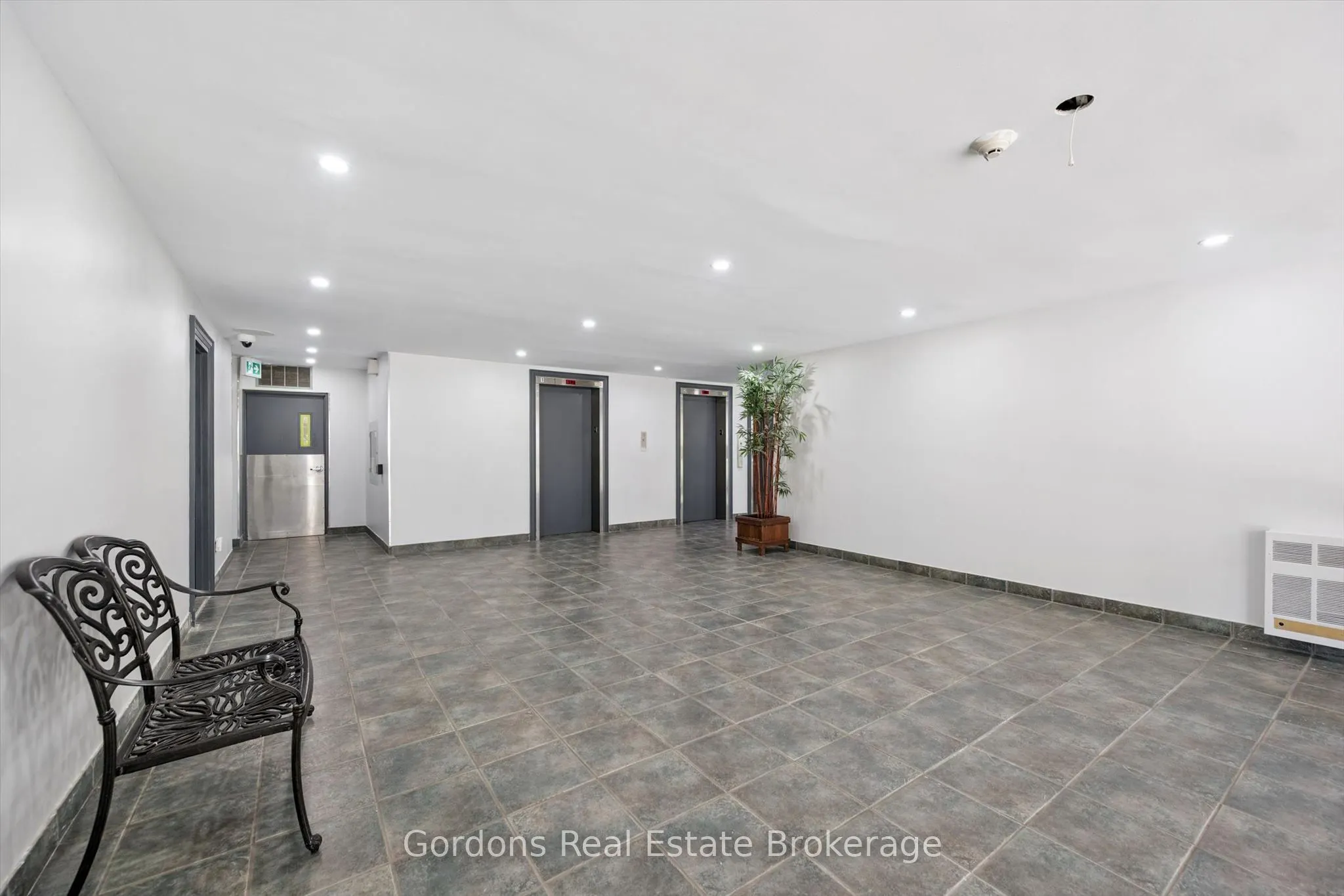 81 Church Street #1803