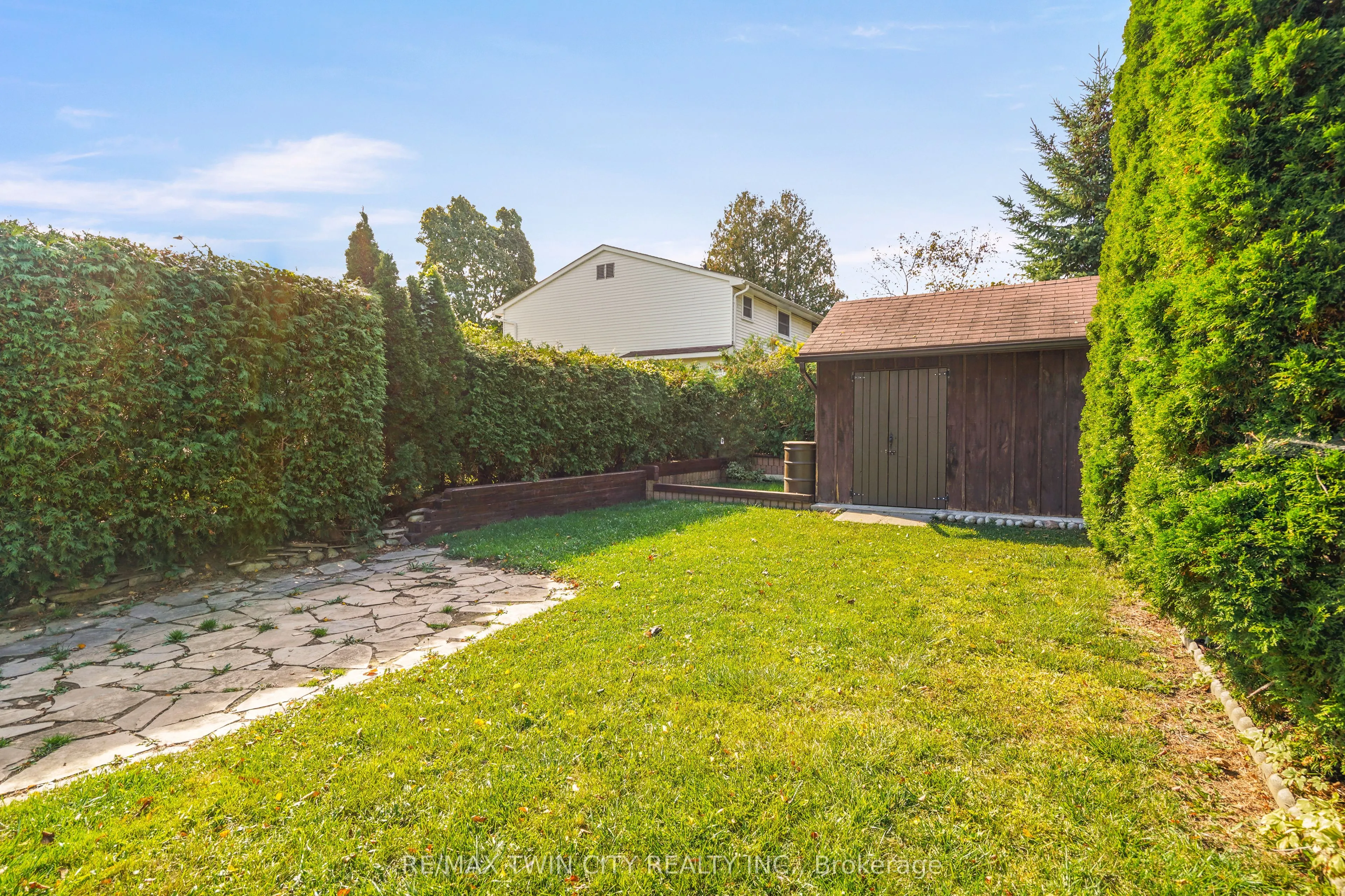 35 Ivanhoe Road