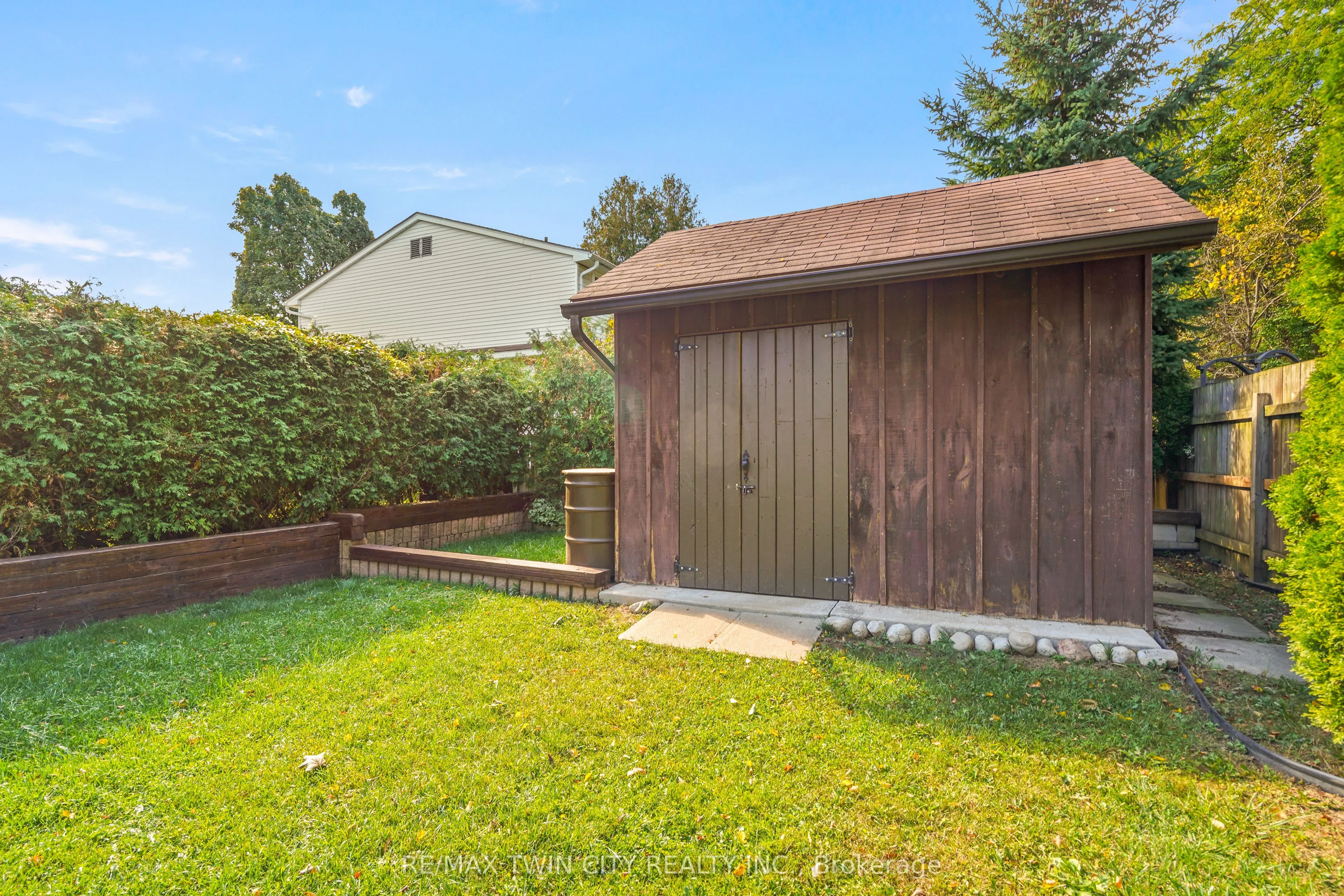 35 Ivanhoe Road