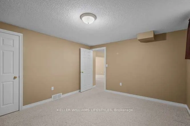 1241 Beaverbrook Avenue #45