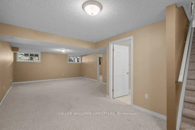 1241 Beaverbrook Avenue #45