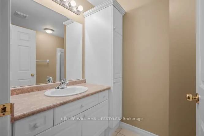 1241 Beaverbrook Avenue #45