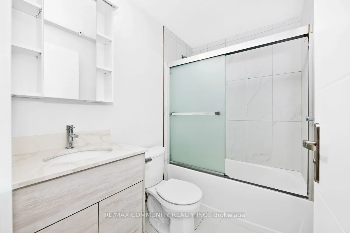 60 Frederick Street #3702