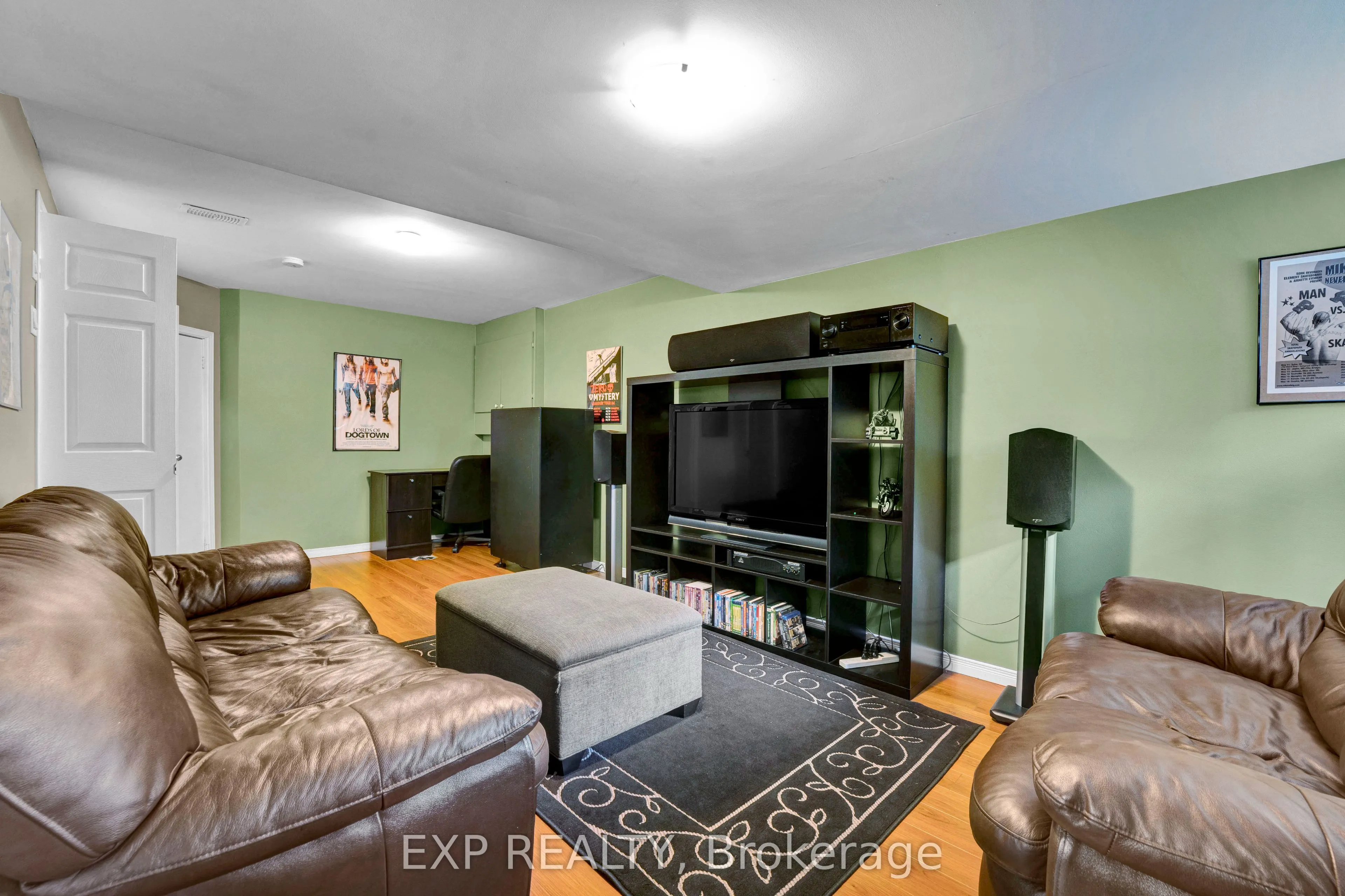 2744 Sylvain Street