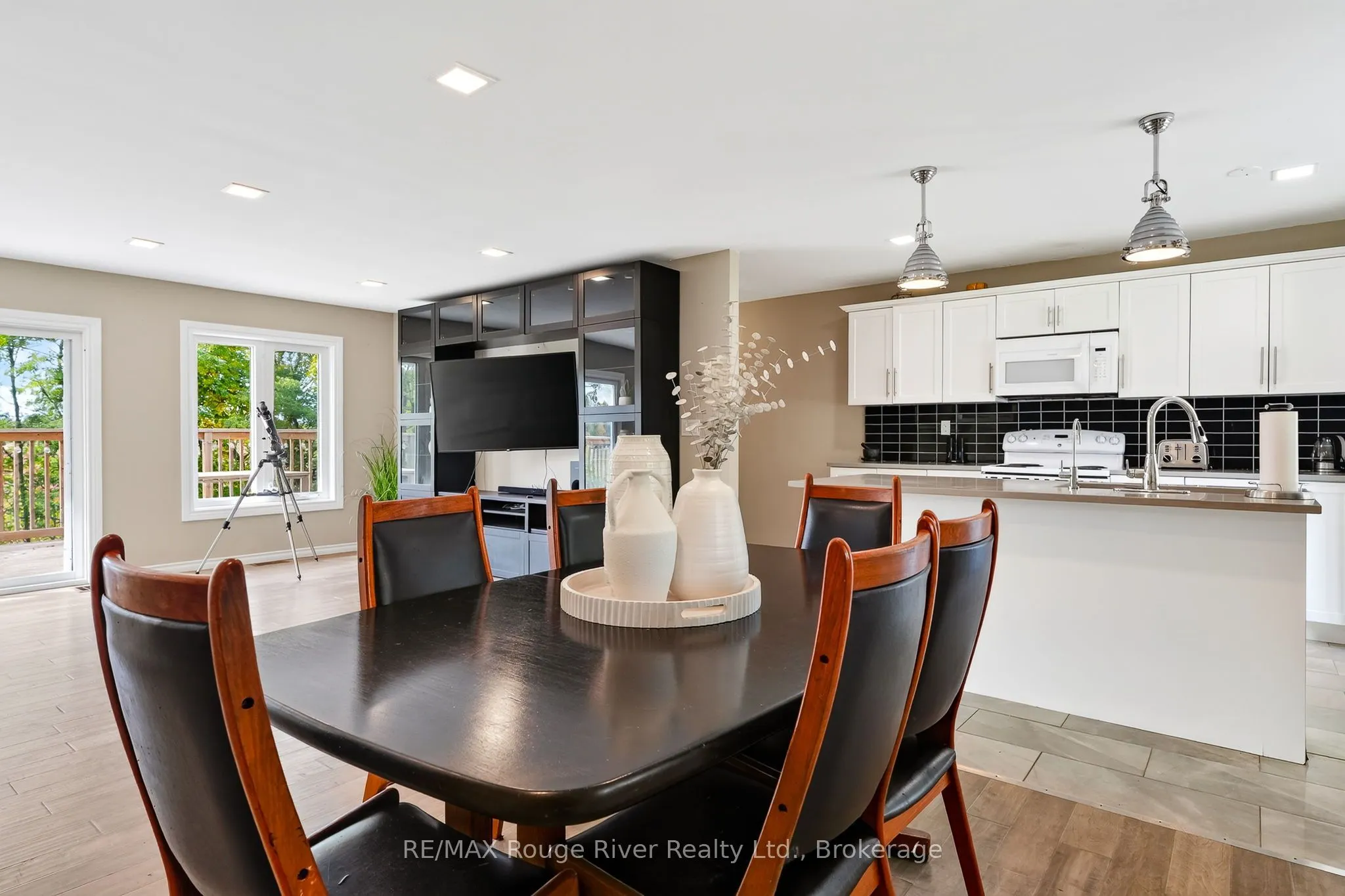 170 Cowie Road