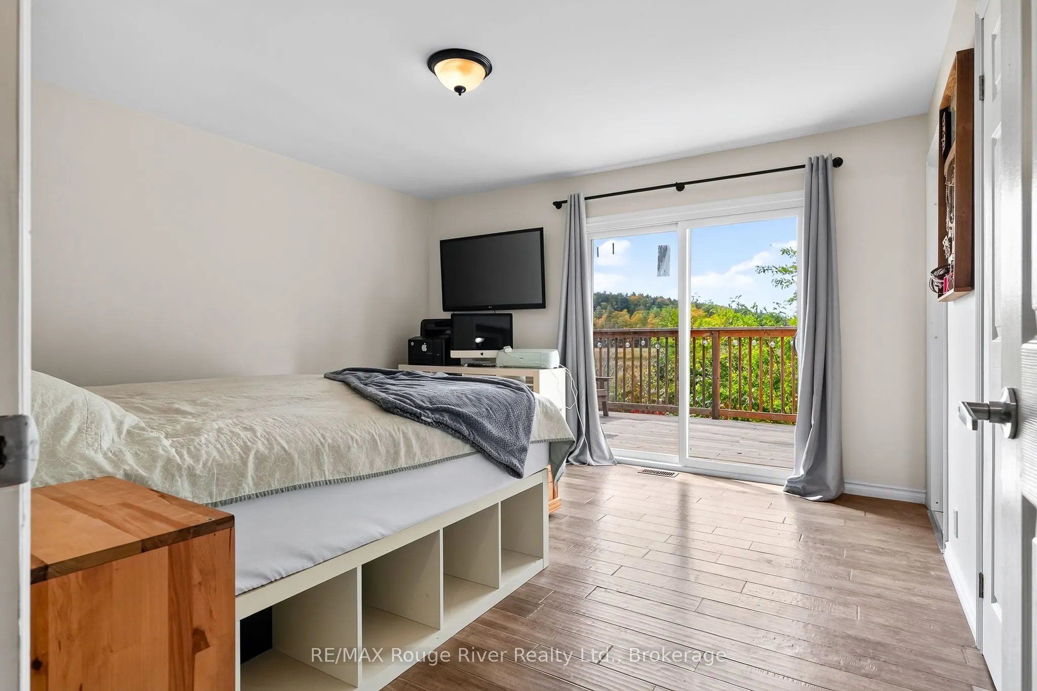 170 Cowie Road