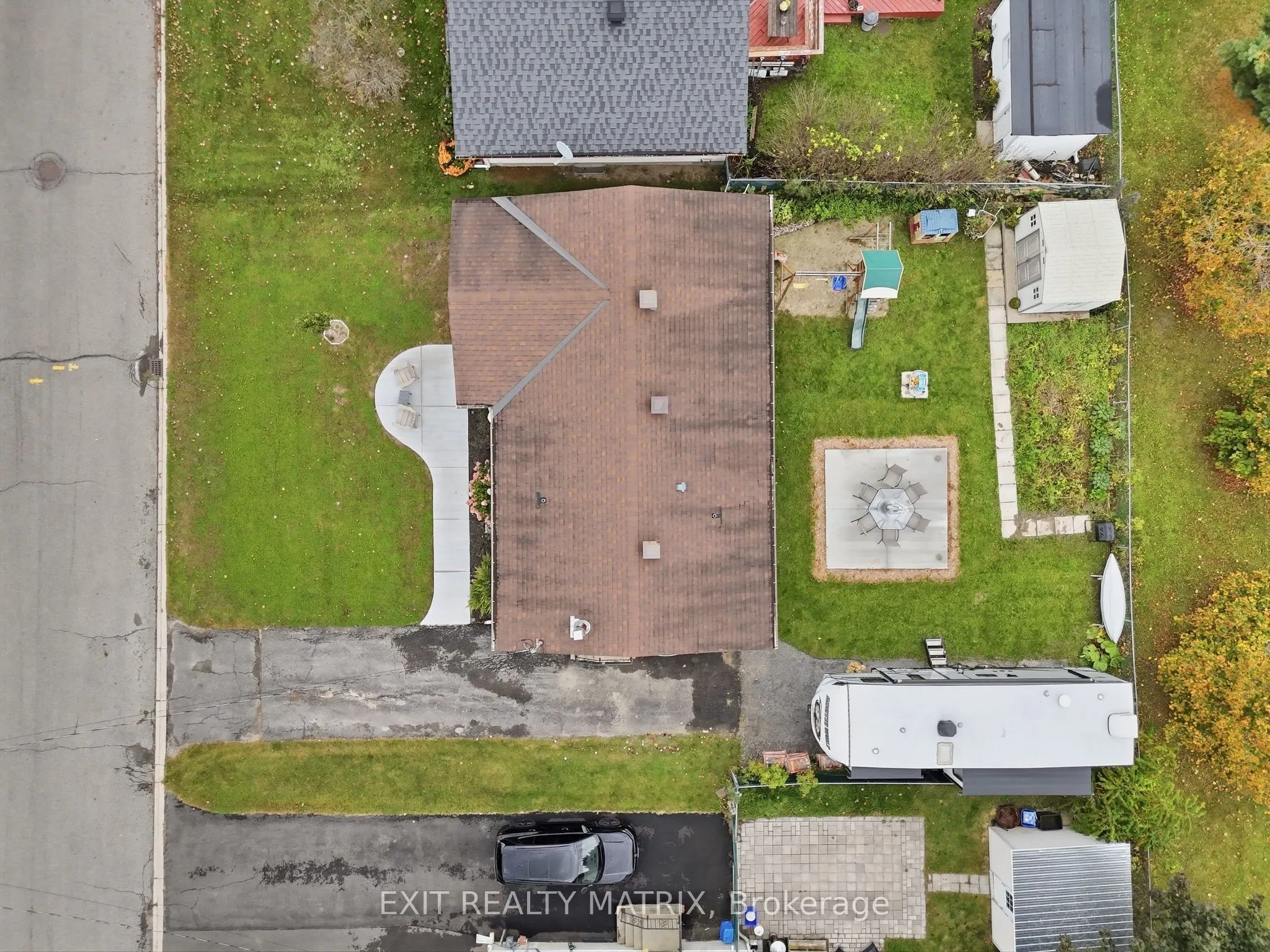 499 Gilles Street