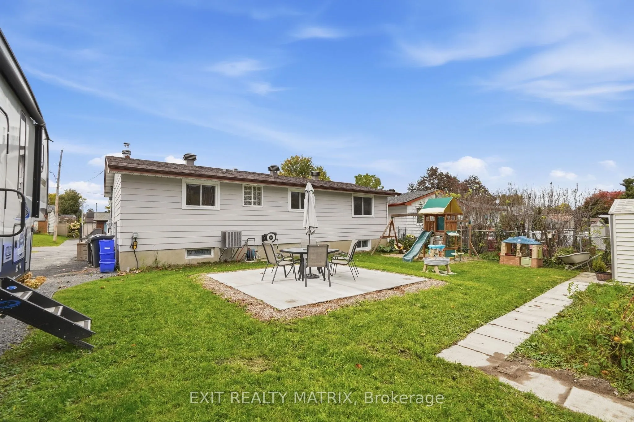 499 Gilles Street