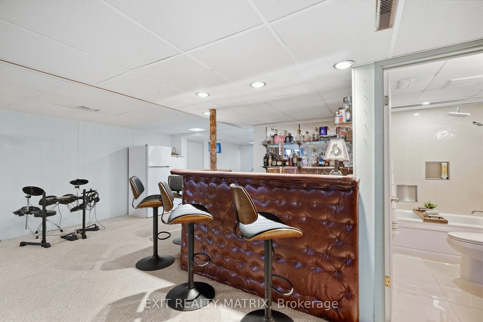 499 Gilles Street