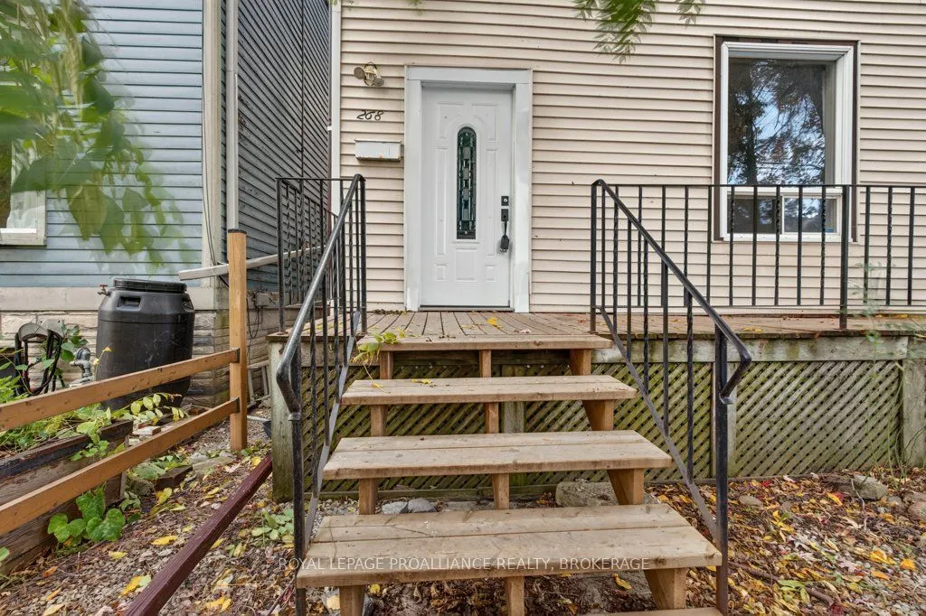 268 Rideau Street