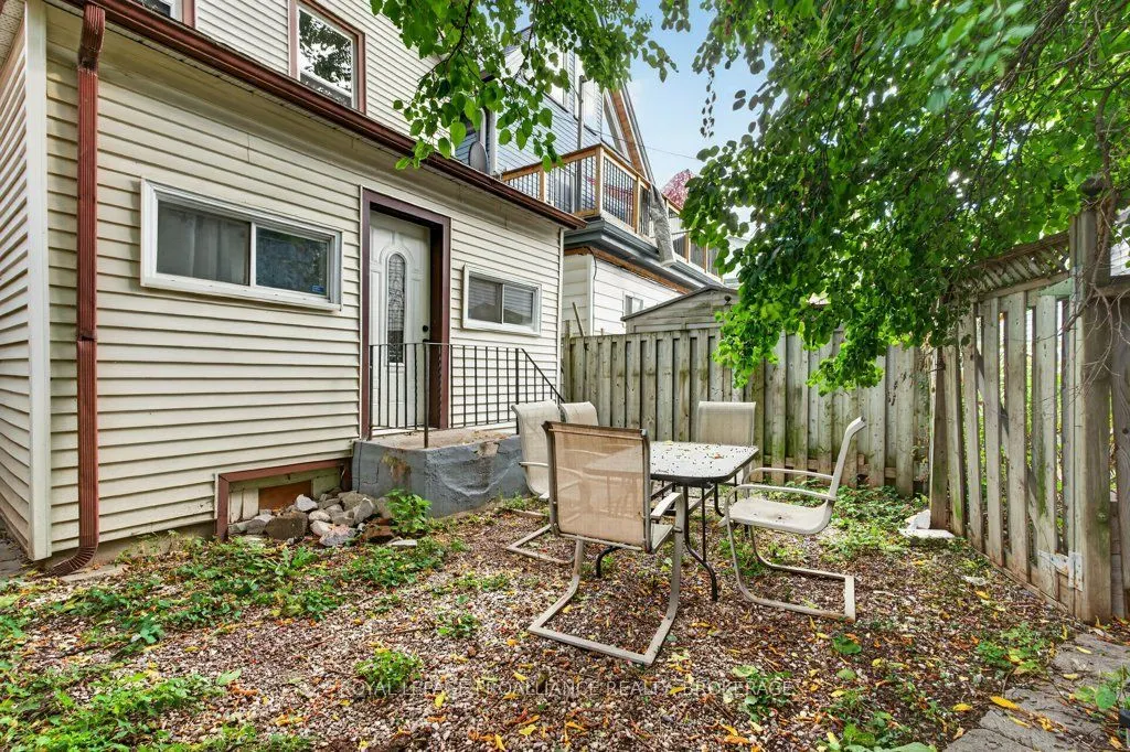 268 Rideau Street