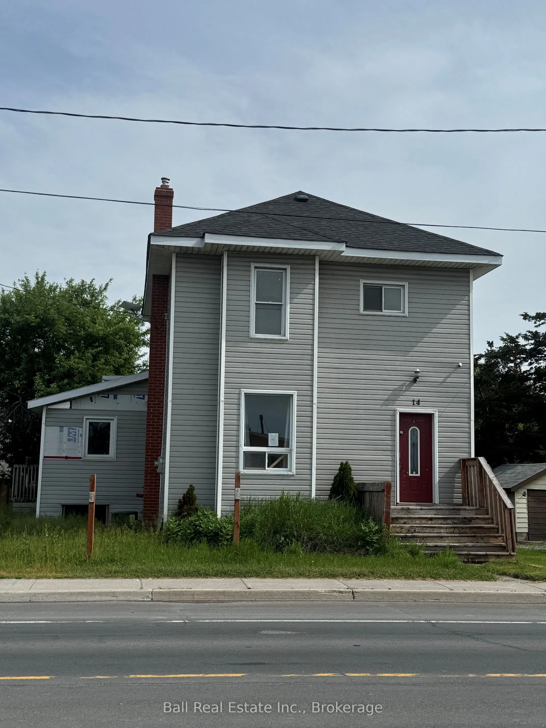 14 Ottawa Street W