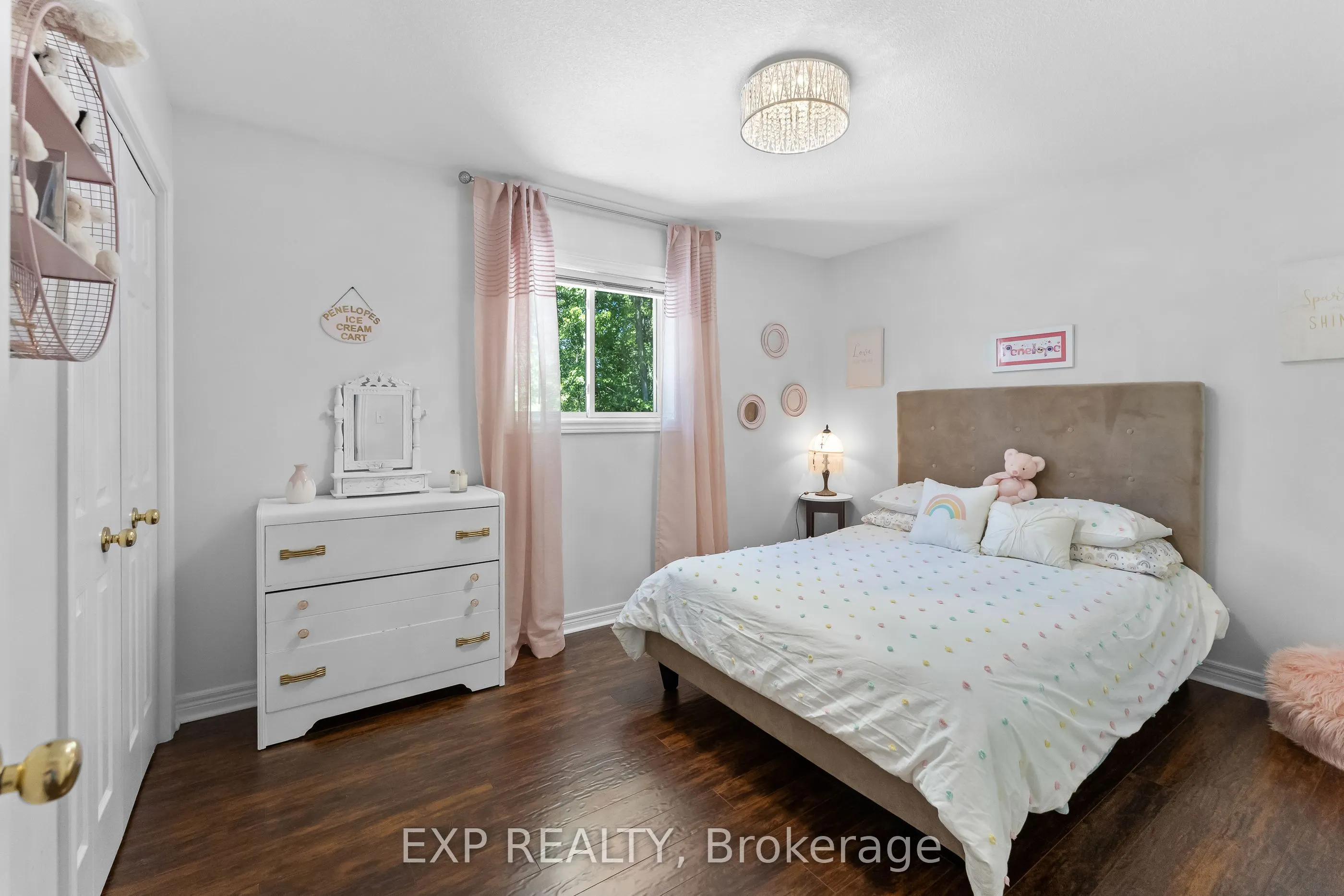 43 Thorold Avenue