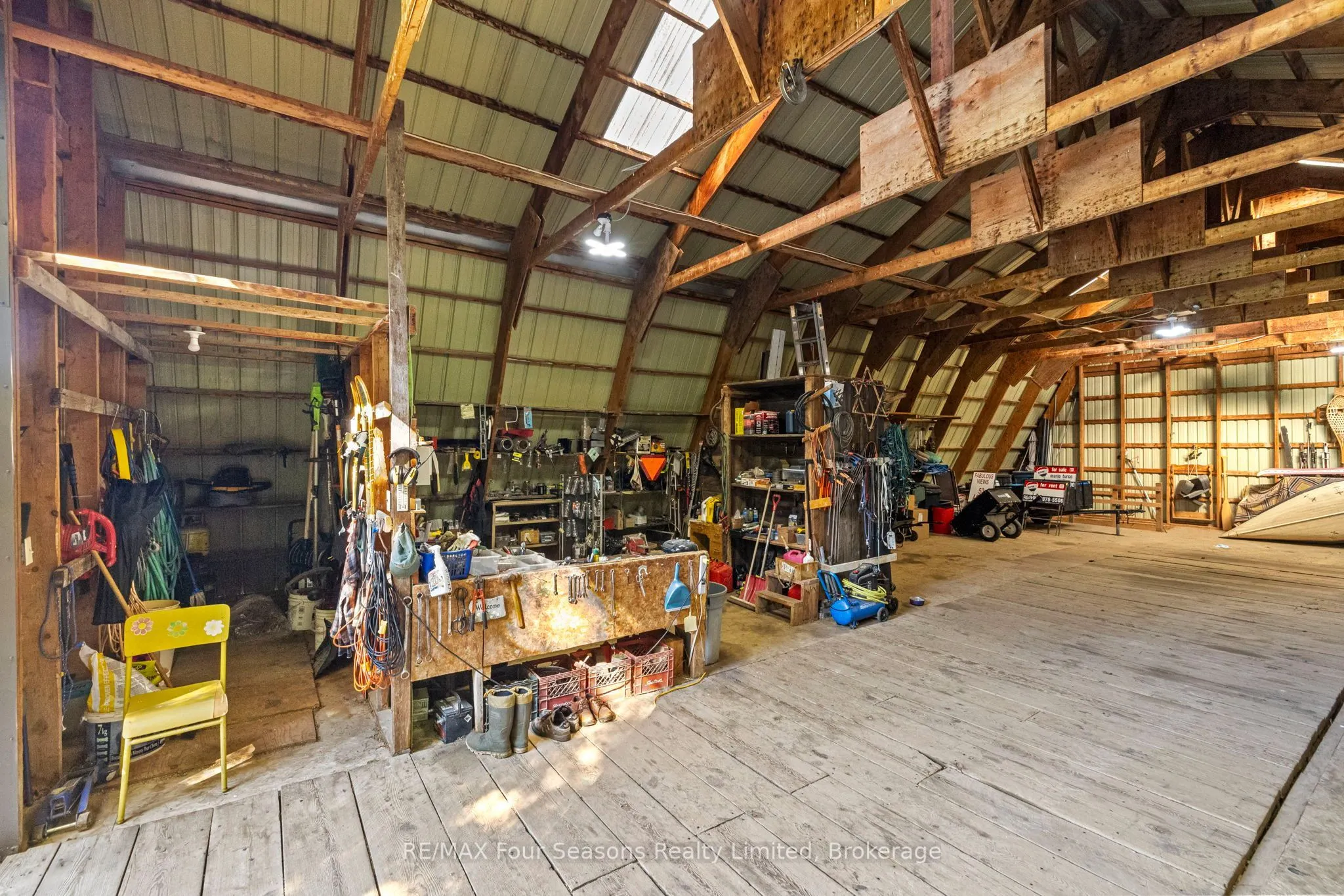 529685 Pretty River Rd. Townline N