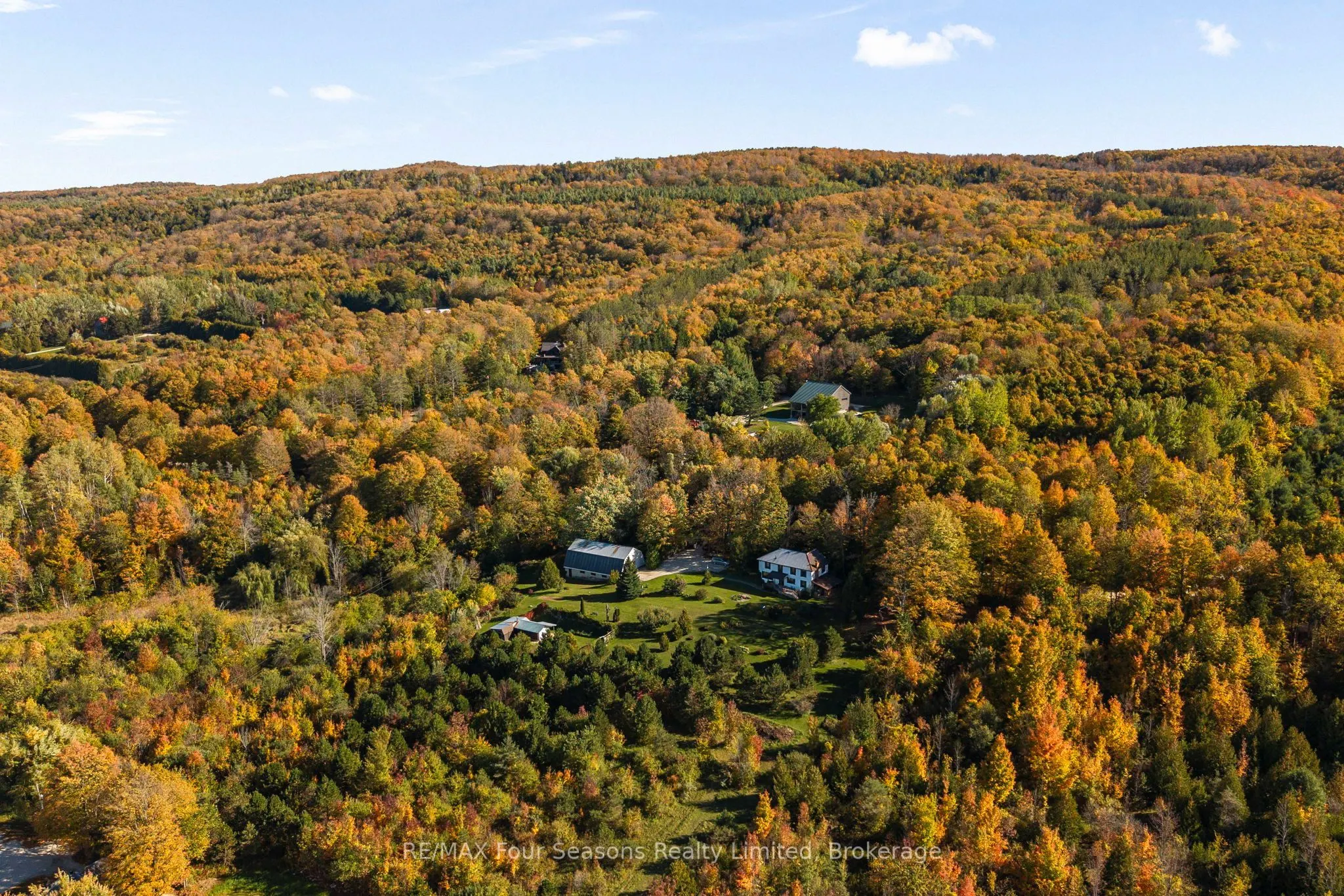 529685 Pretty River Rd. Townline N