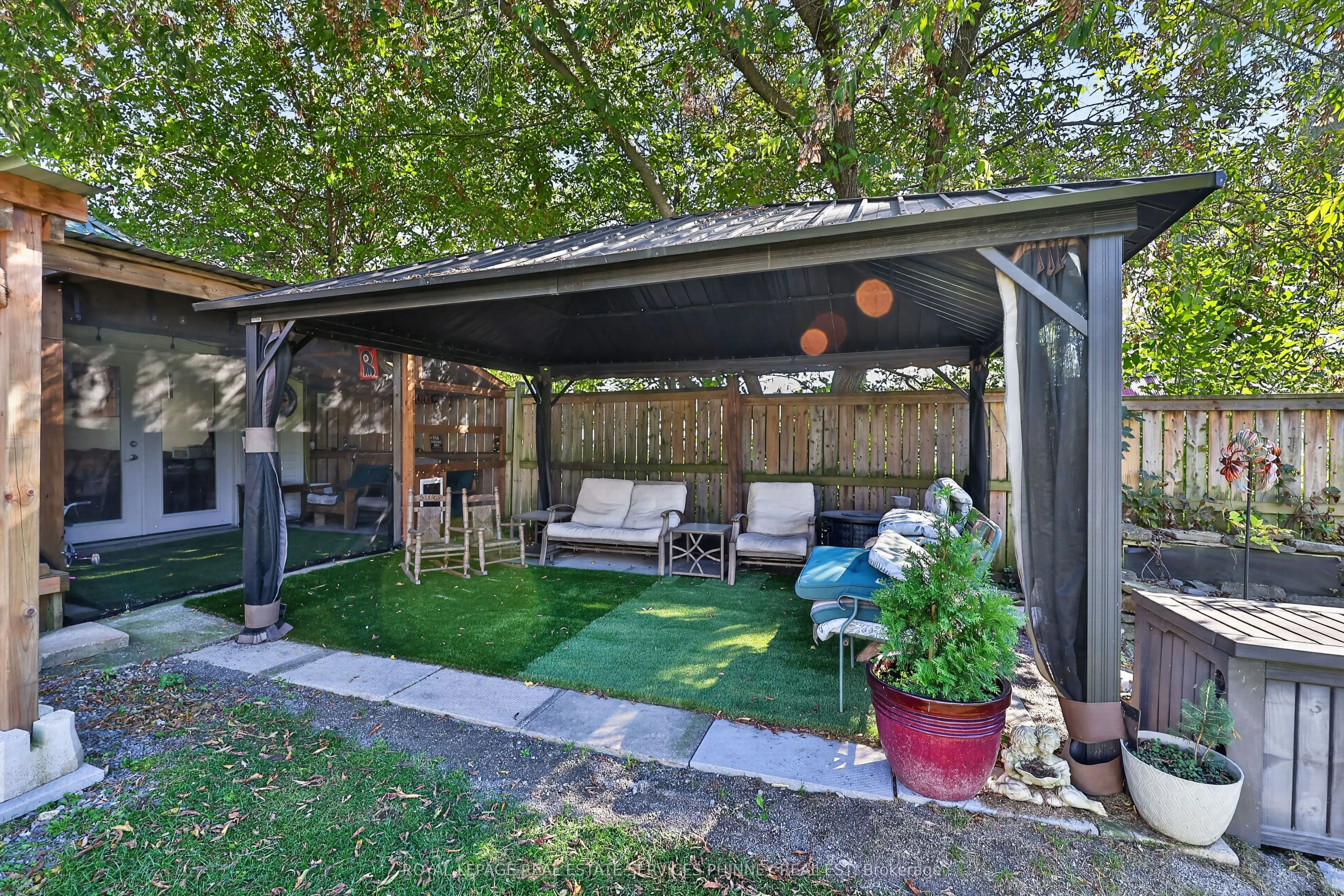 715 South Pelham Road