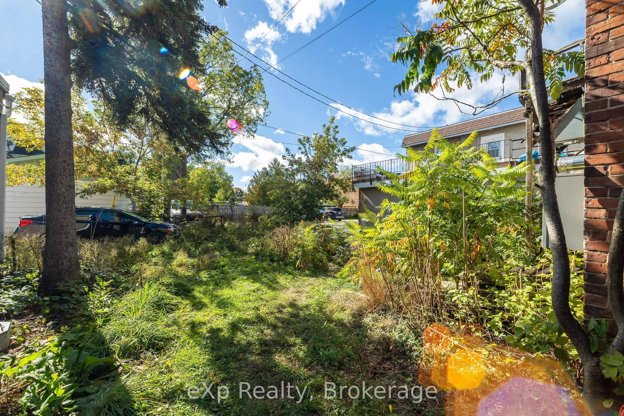 269 8th Street E