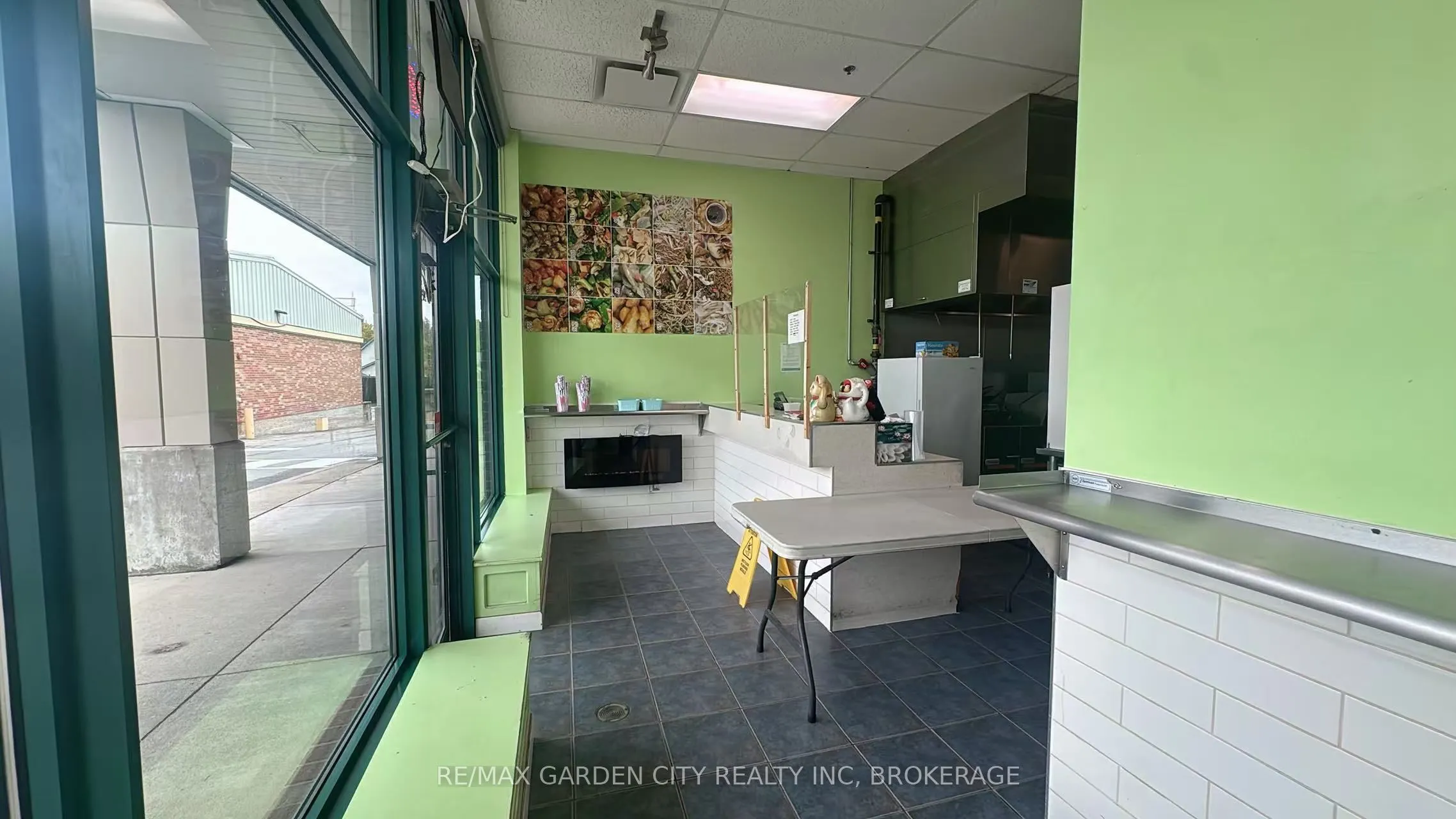 3714 Portage Road #205