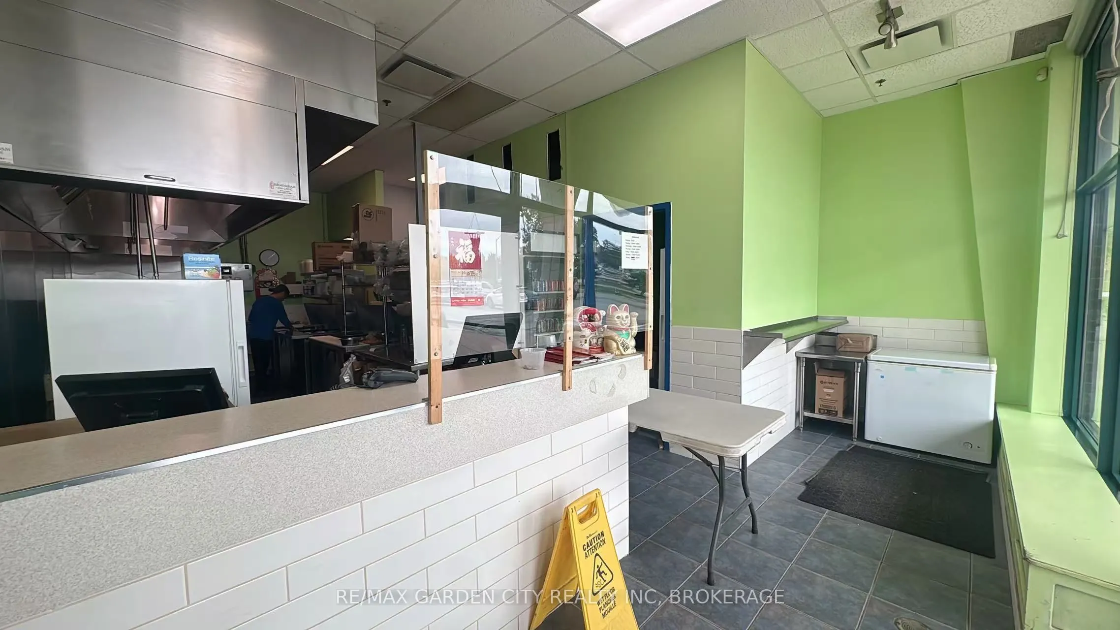 3714 Portage Road #205