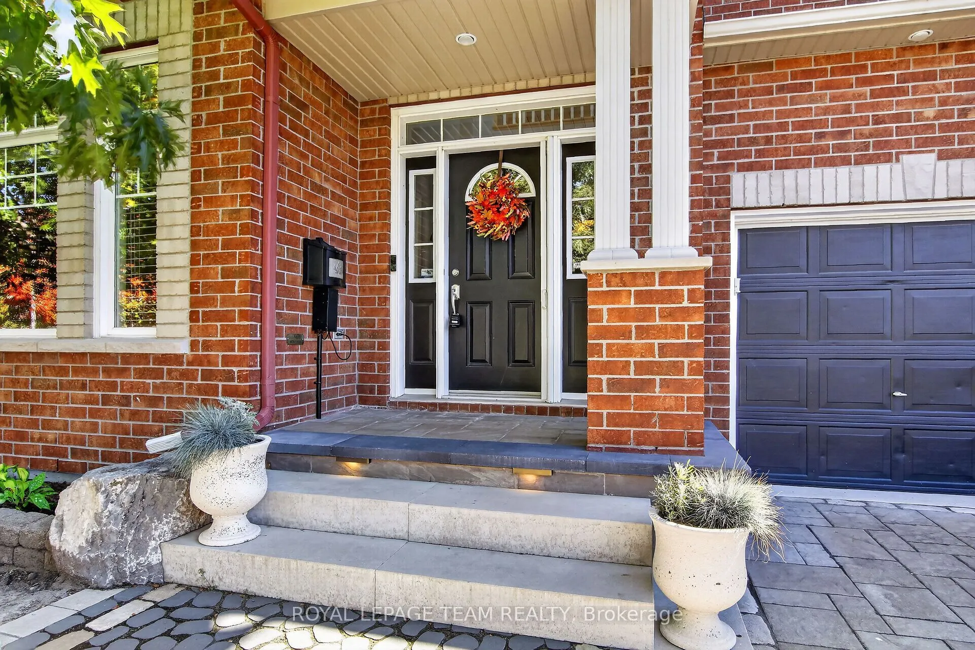 127 Coyote Crescent