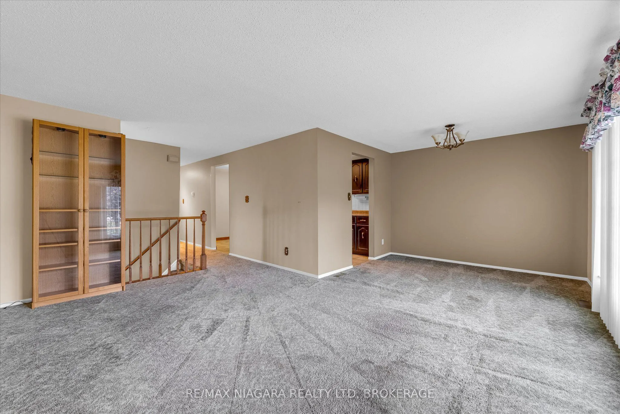 120 Elma Street