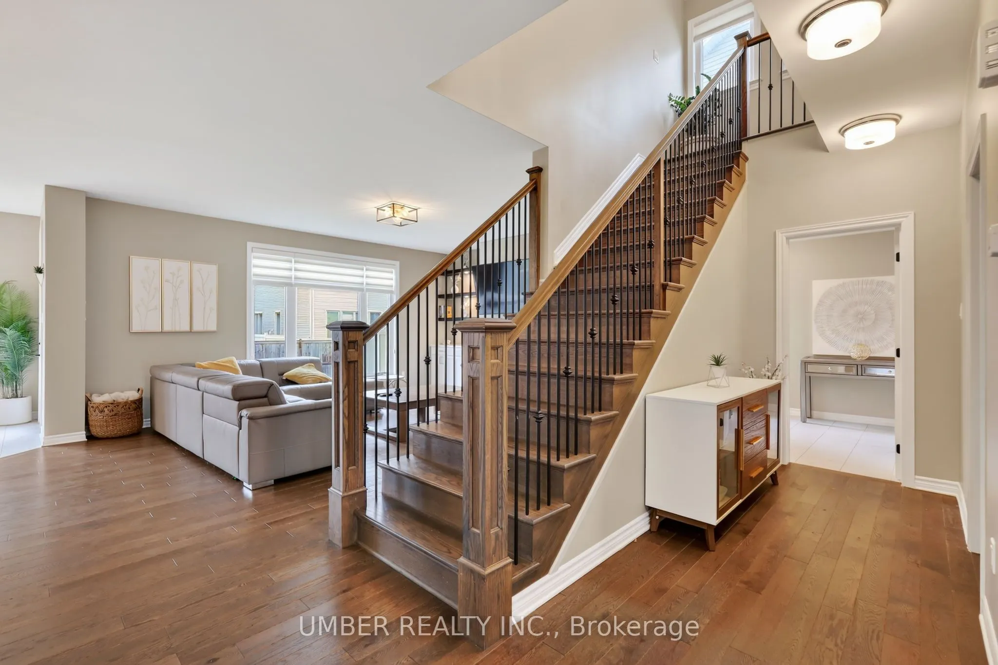 256 Trollius Way
