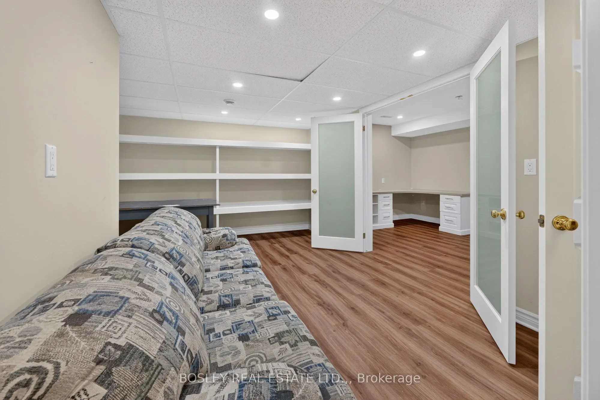 58 Glendale Avenue #12