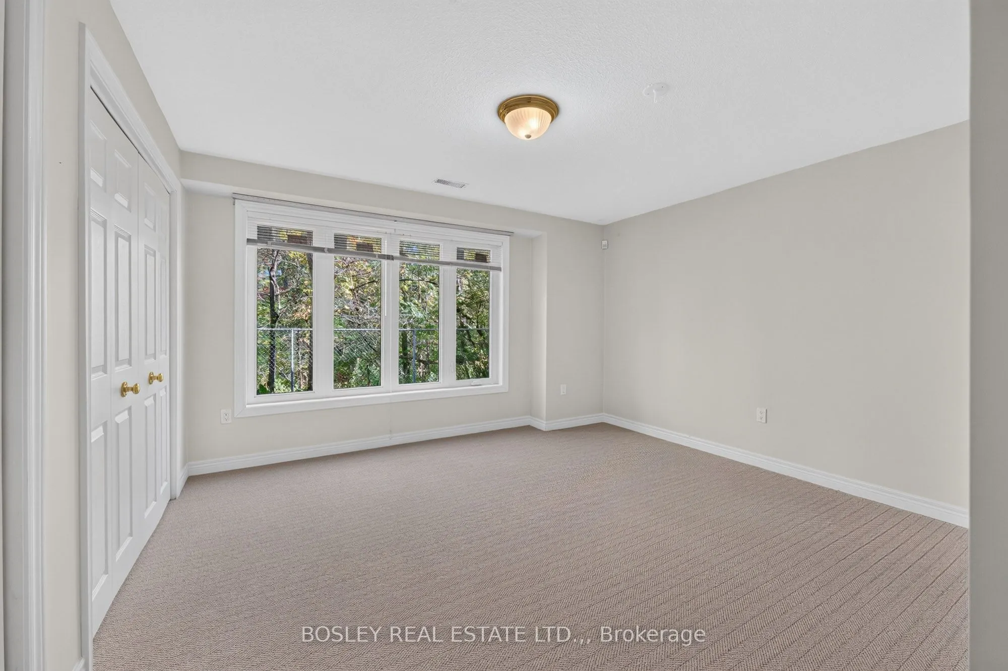 58 Glendale Avenue #12