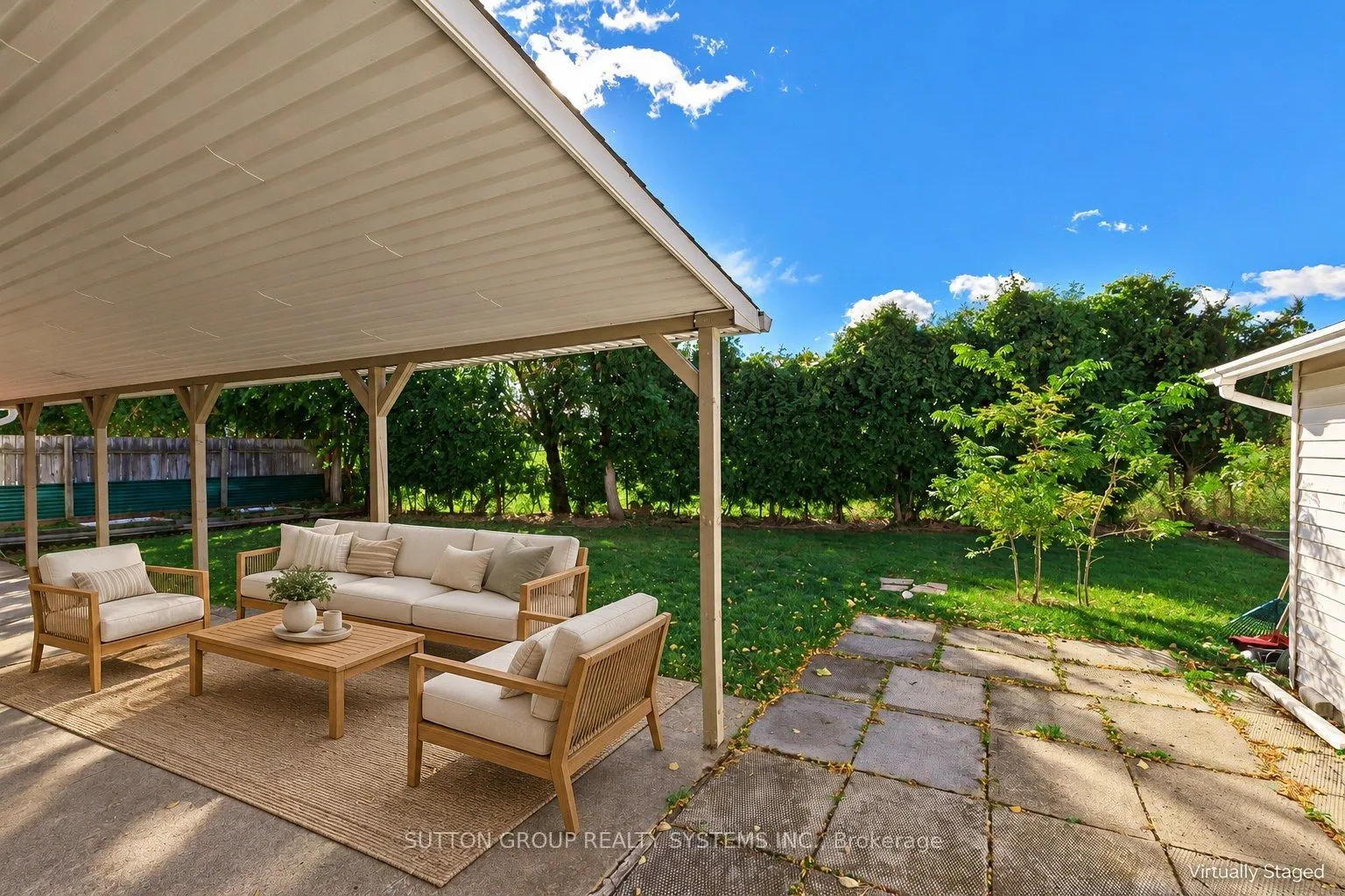33 CRESCENTWOOD Drive #Main