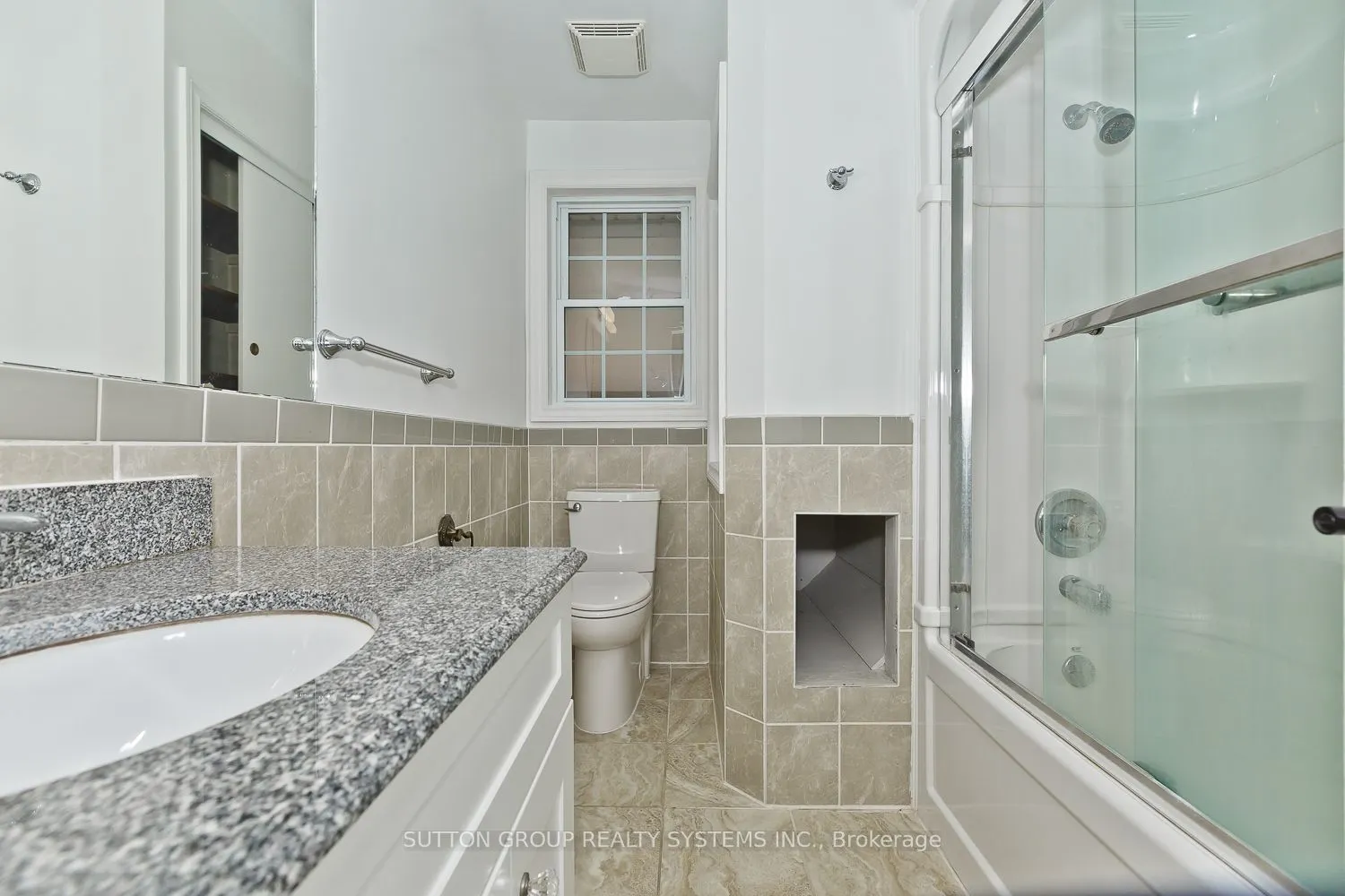 33 CRESCENTWOOD Drive #Main