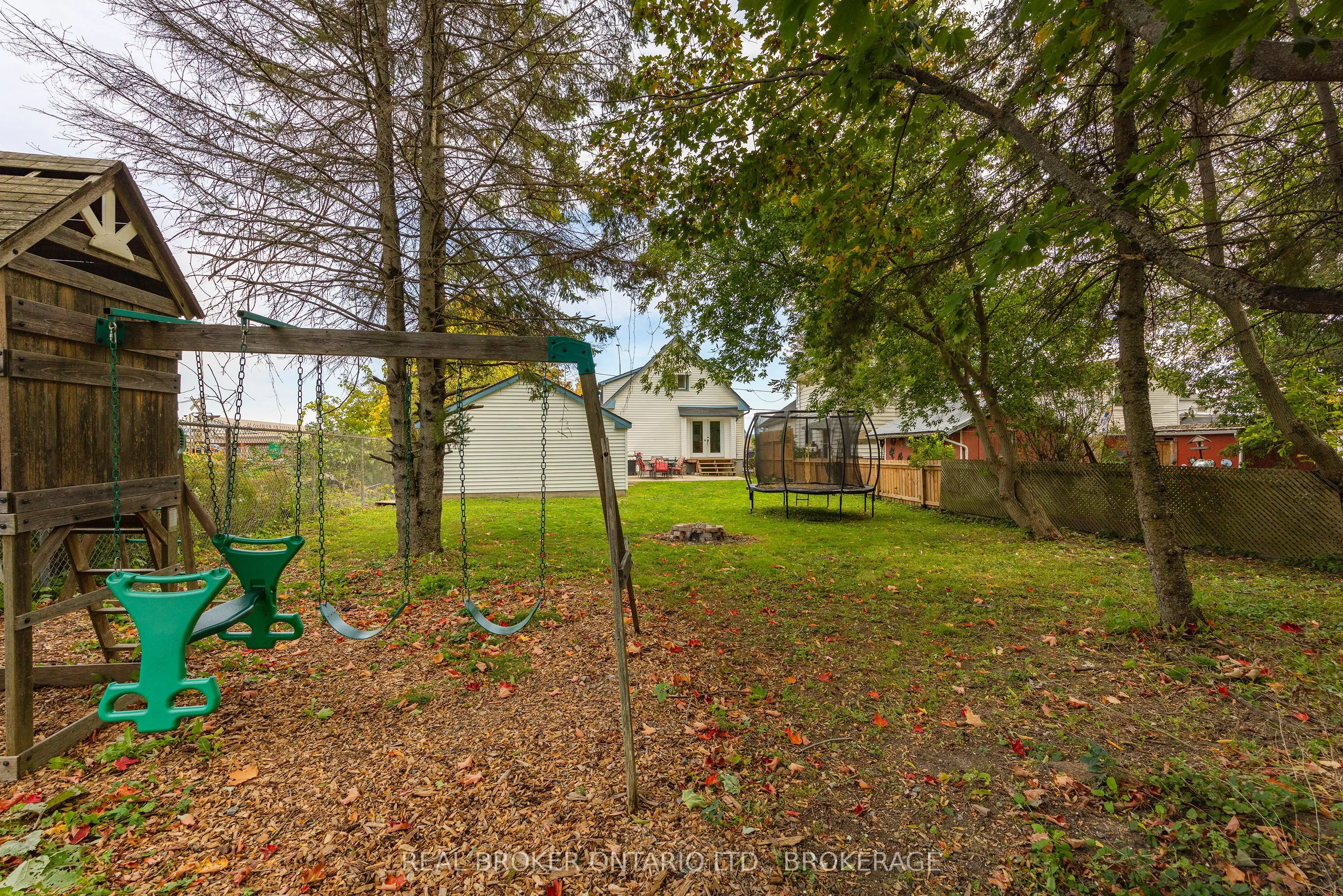 657 COLLINS BAY Road